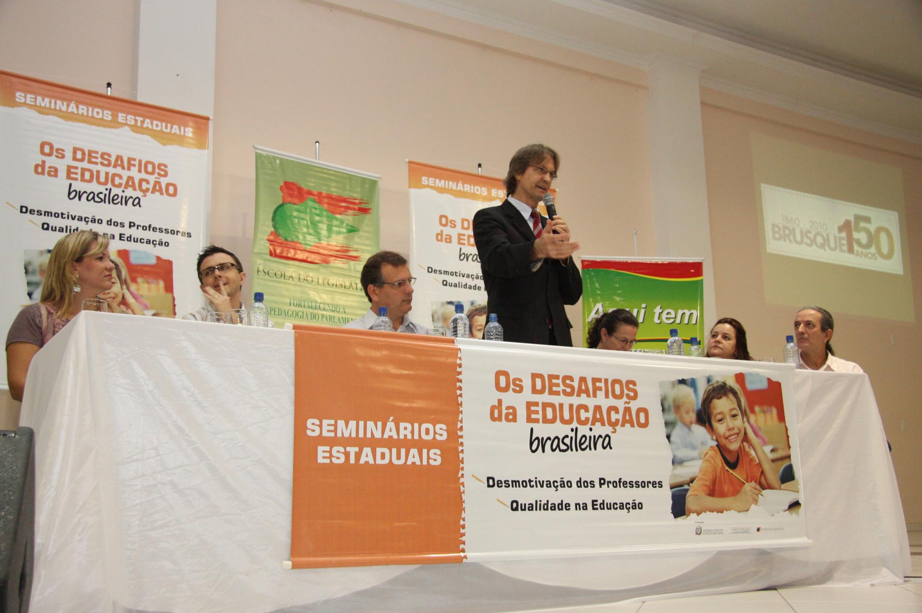 Seminário Regional os Desafios da Educação Brasileira 2010 - Local: Auditório da Igreja do Calvário
