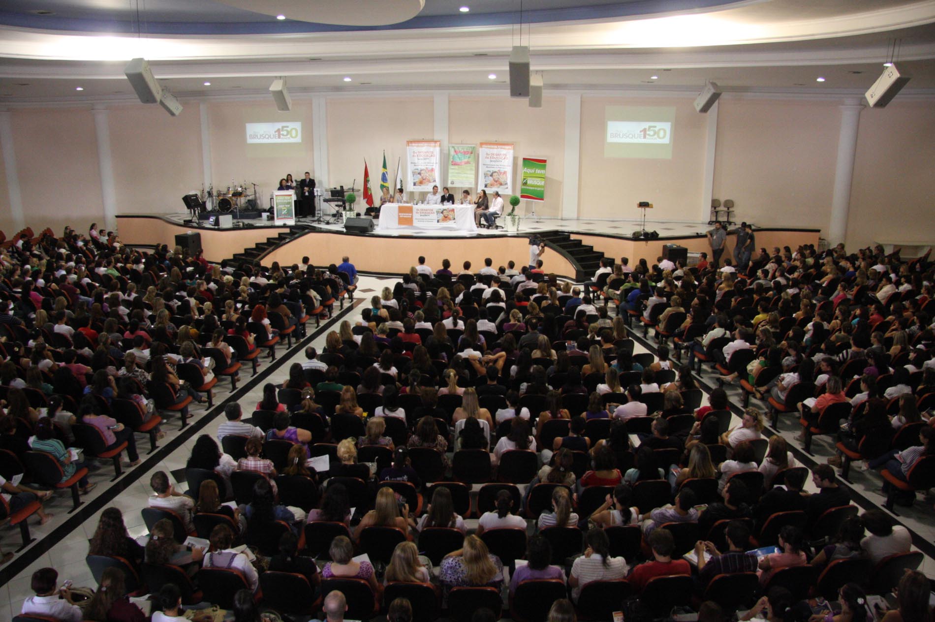 Seminário Regional os Desafios da Educação Brasileira 2010 - Local: Auditório da Igreja do Calvário
