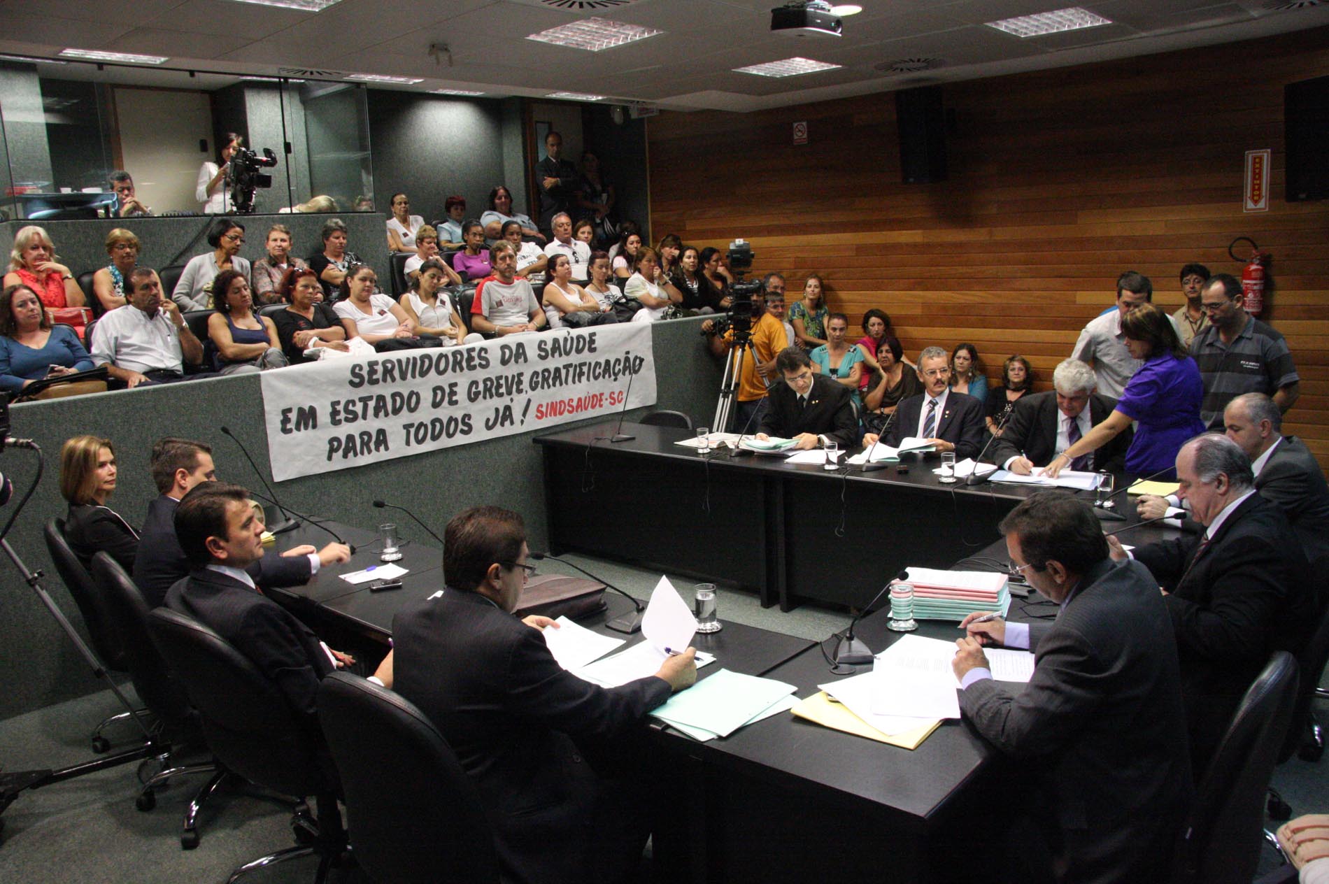 Comissão de Constituição e Justiça