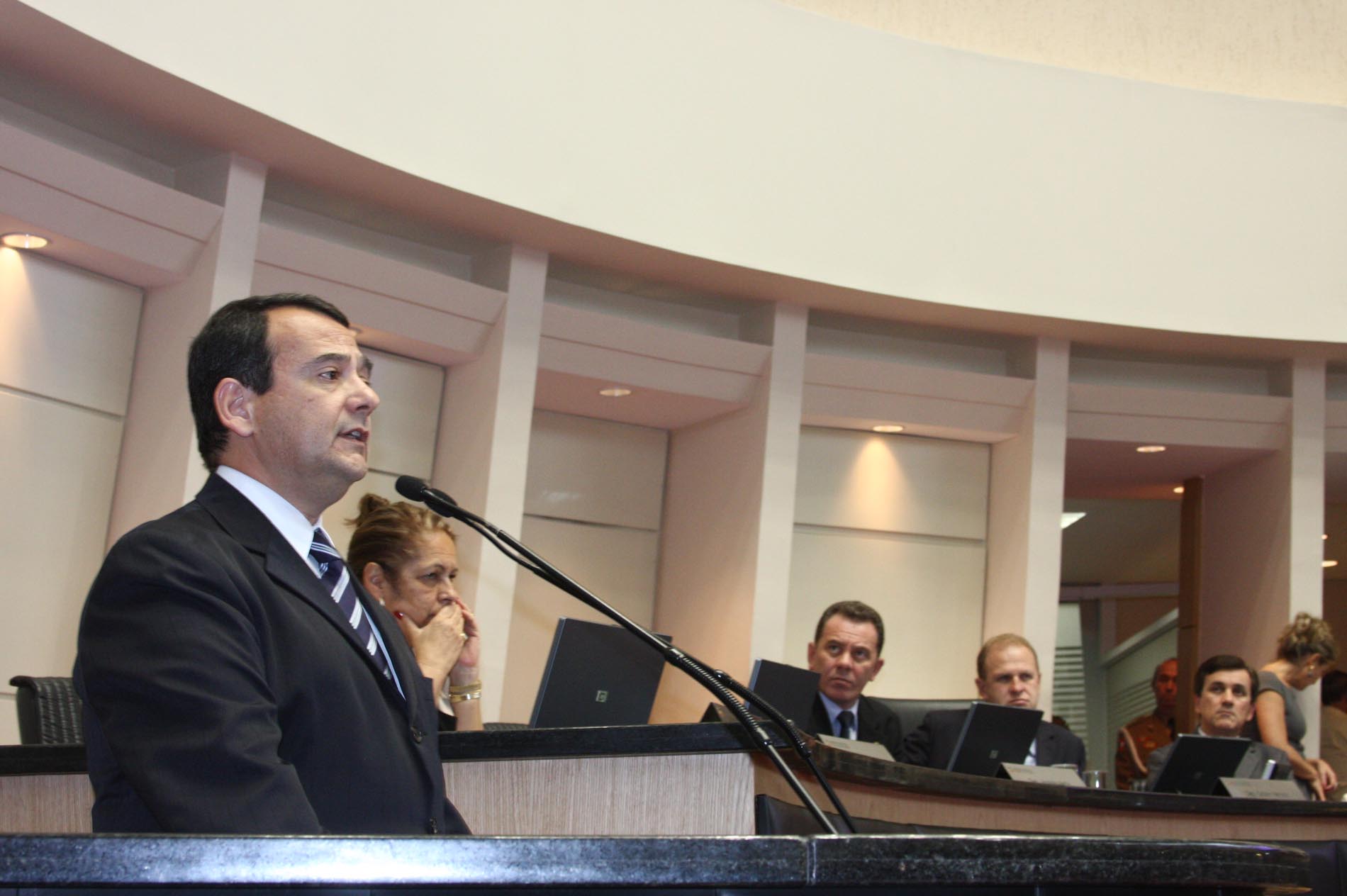 Gercino Gomes Neto – Proc. Geral de Justiça de SC