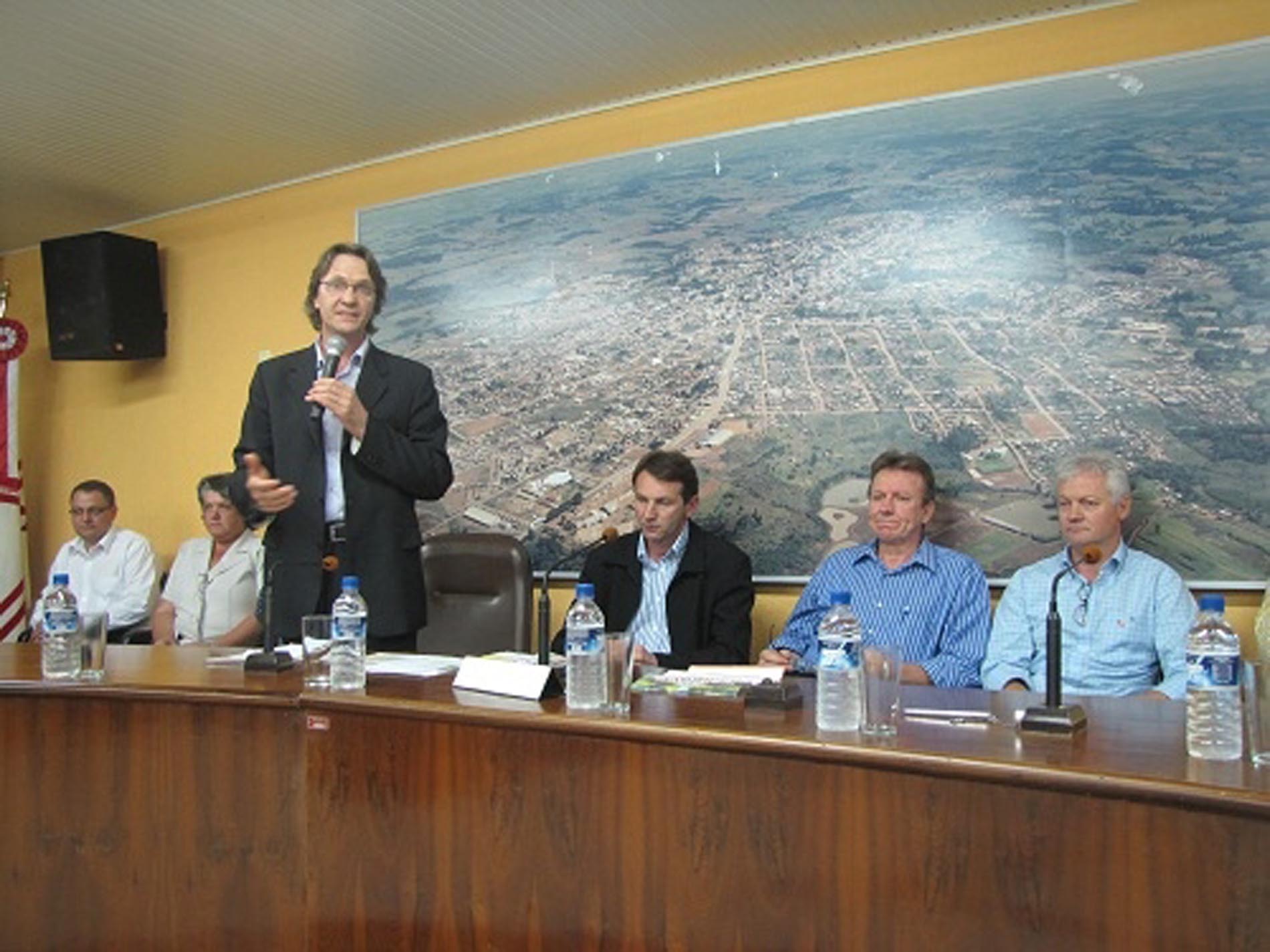 Municípios apóiam construção da Ferrovia da Integração e reativação da Ferrovia do Contestado