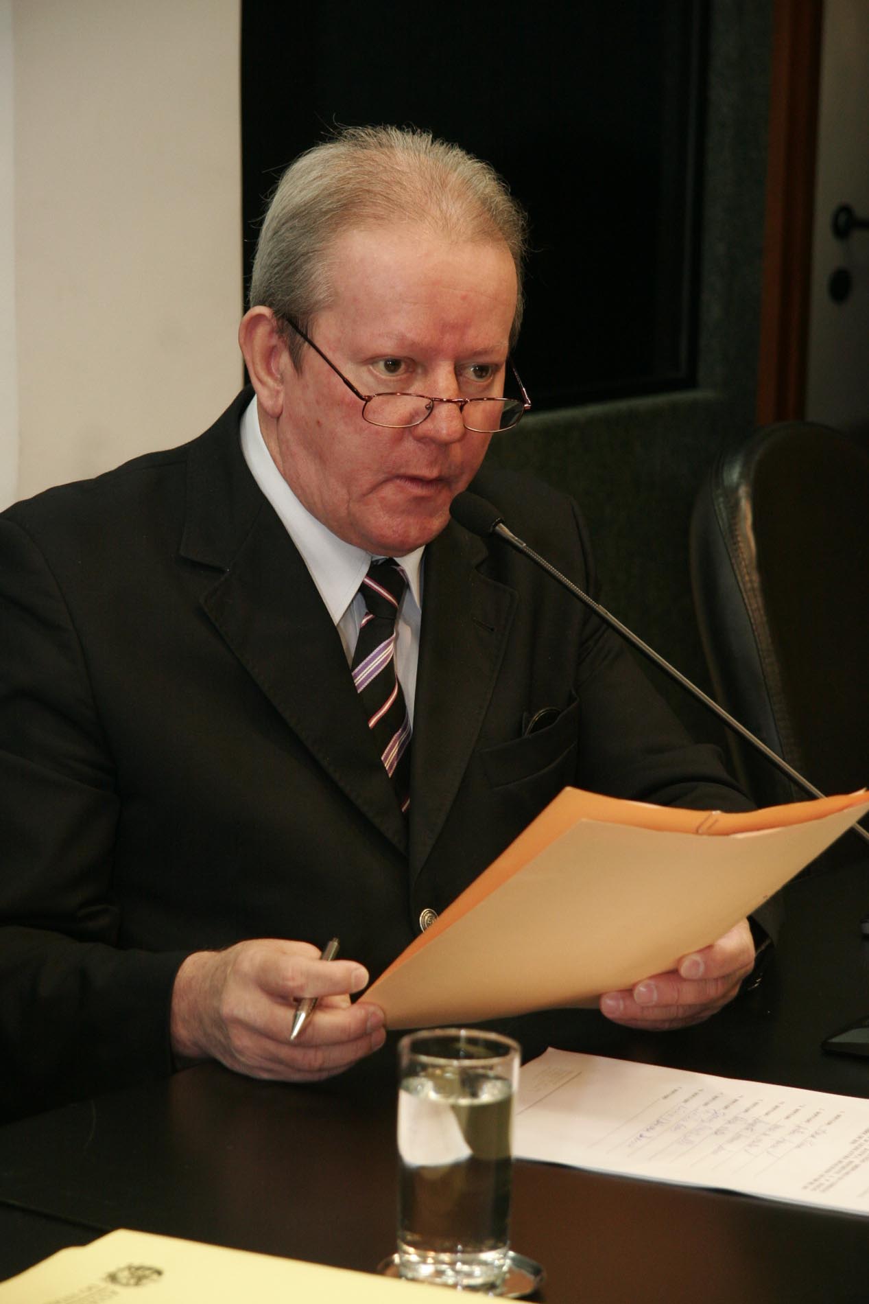 Comissão de Constituição e Justiça