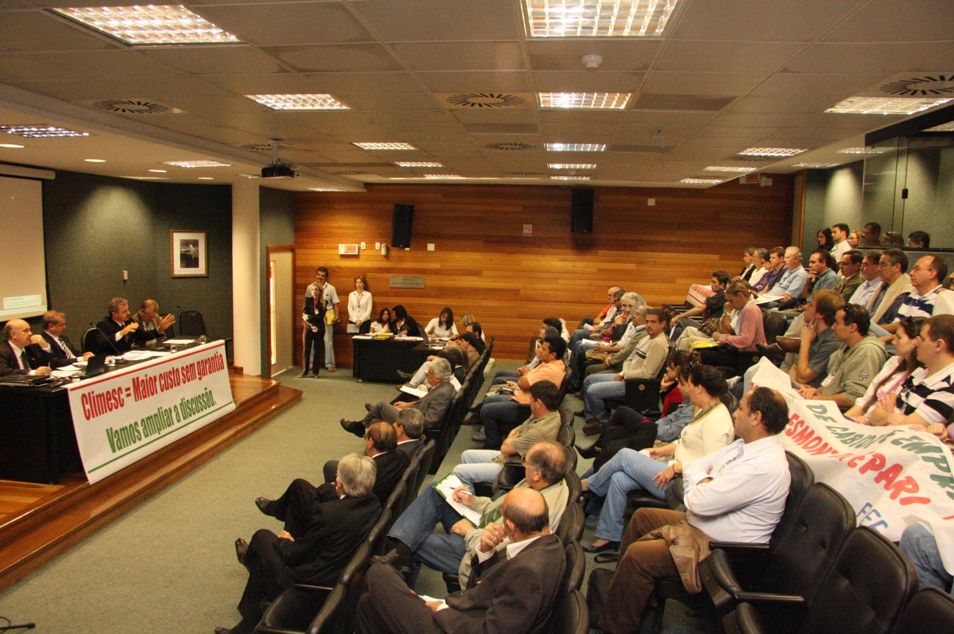Audiência Pública sobre o Projeto de Lei Complementar nº 071/2009