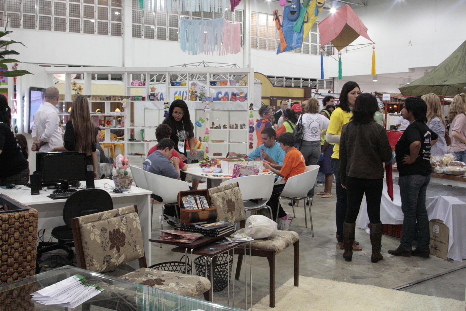 XXIII Feira da Esperança da APAE - Local: CentroSul - Centro de Convenções de Florianópolis