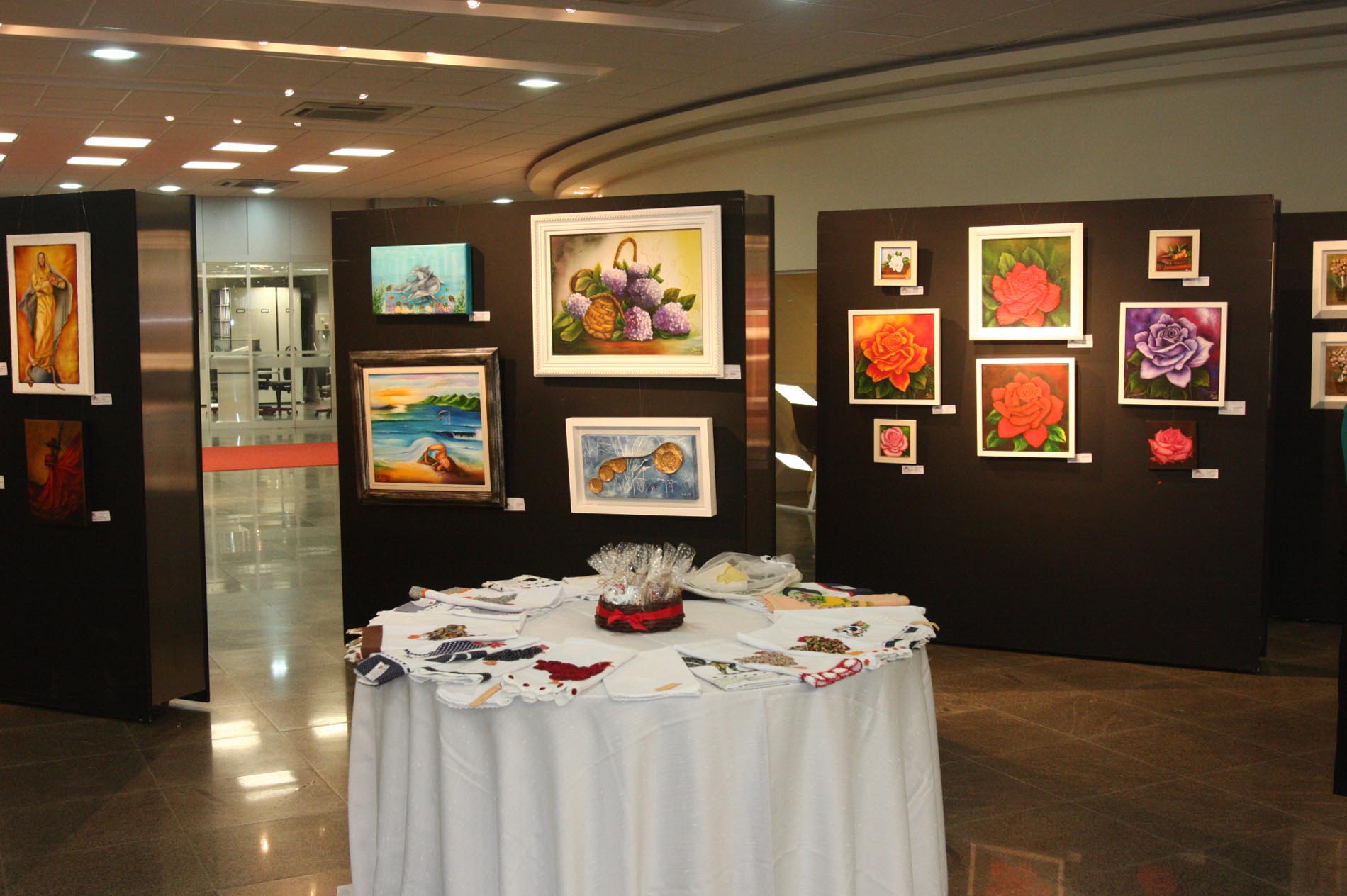 Exposição – Mulheres Oestinas