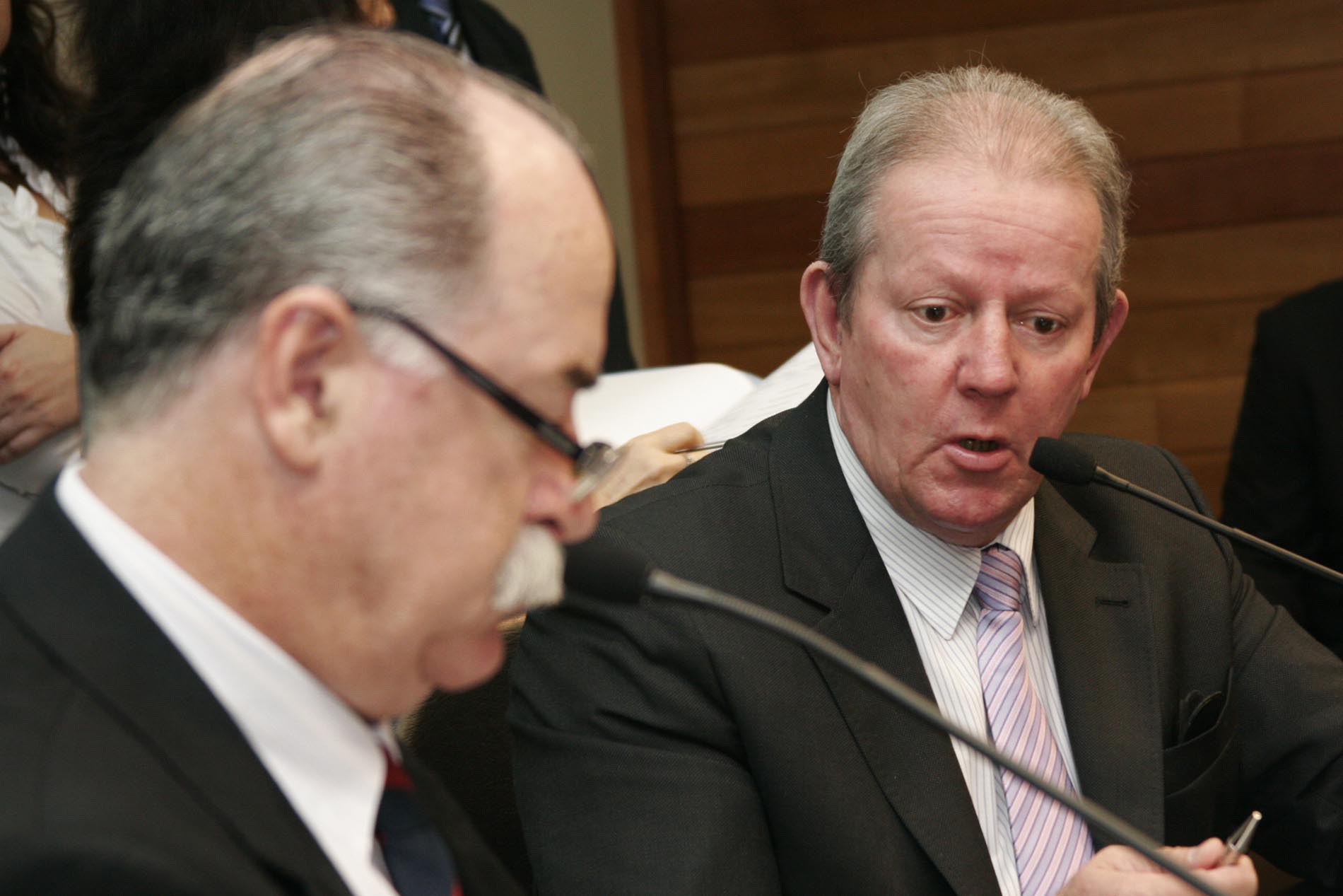 Comissão de Constituição e Justiça - Deputado Romildo Titon (PMDB) e Deputado Marcos Vieira (PSDB)
