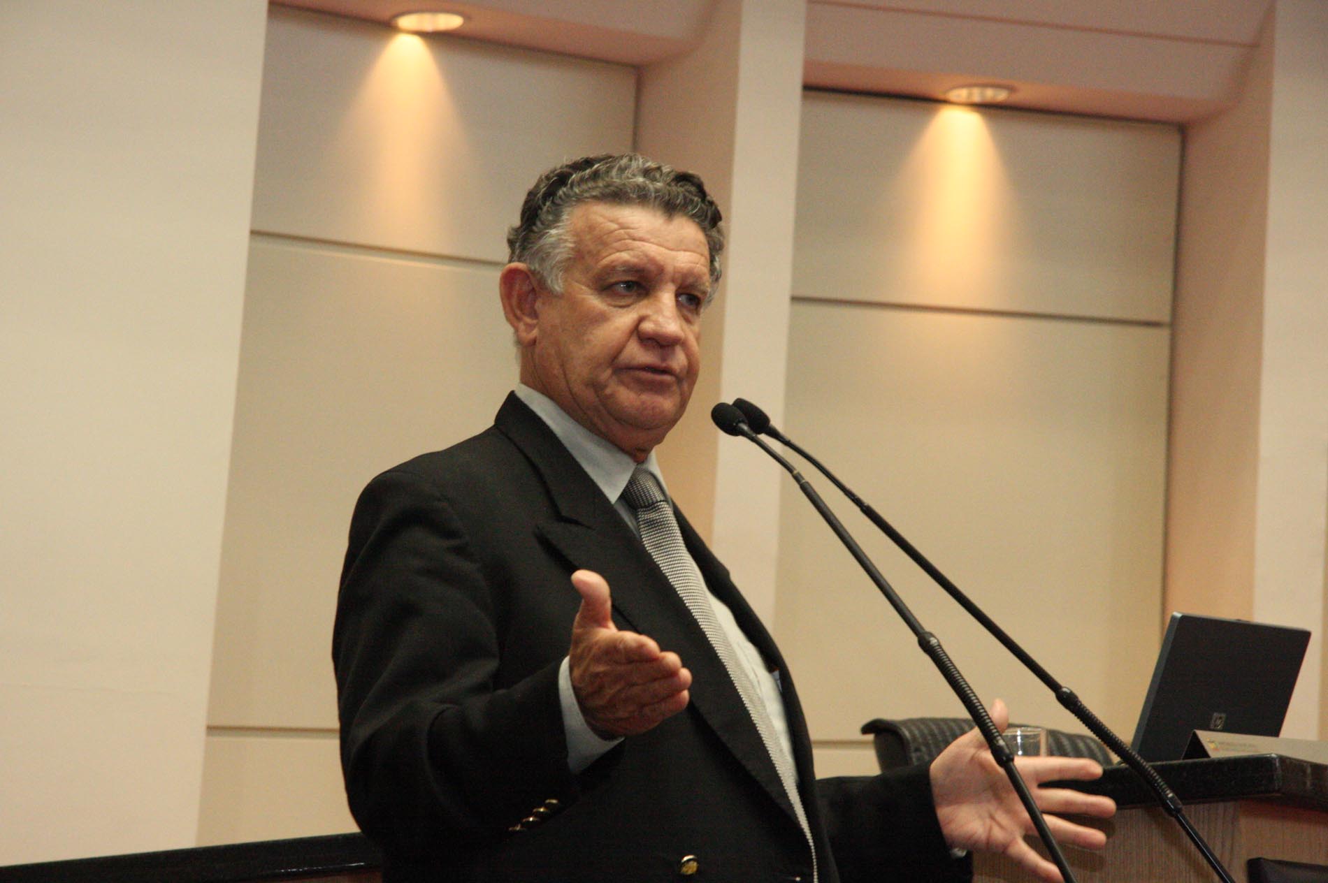 Deputado Edison Andrino (PMDB)
