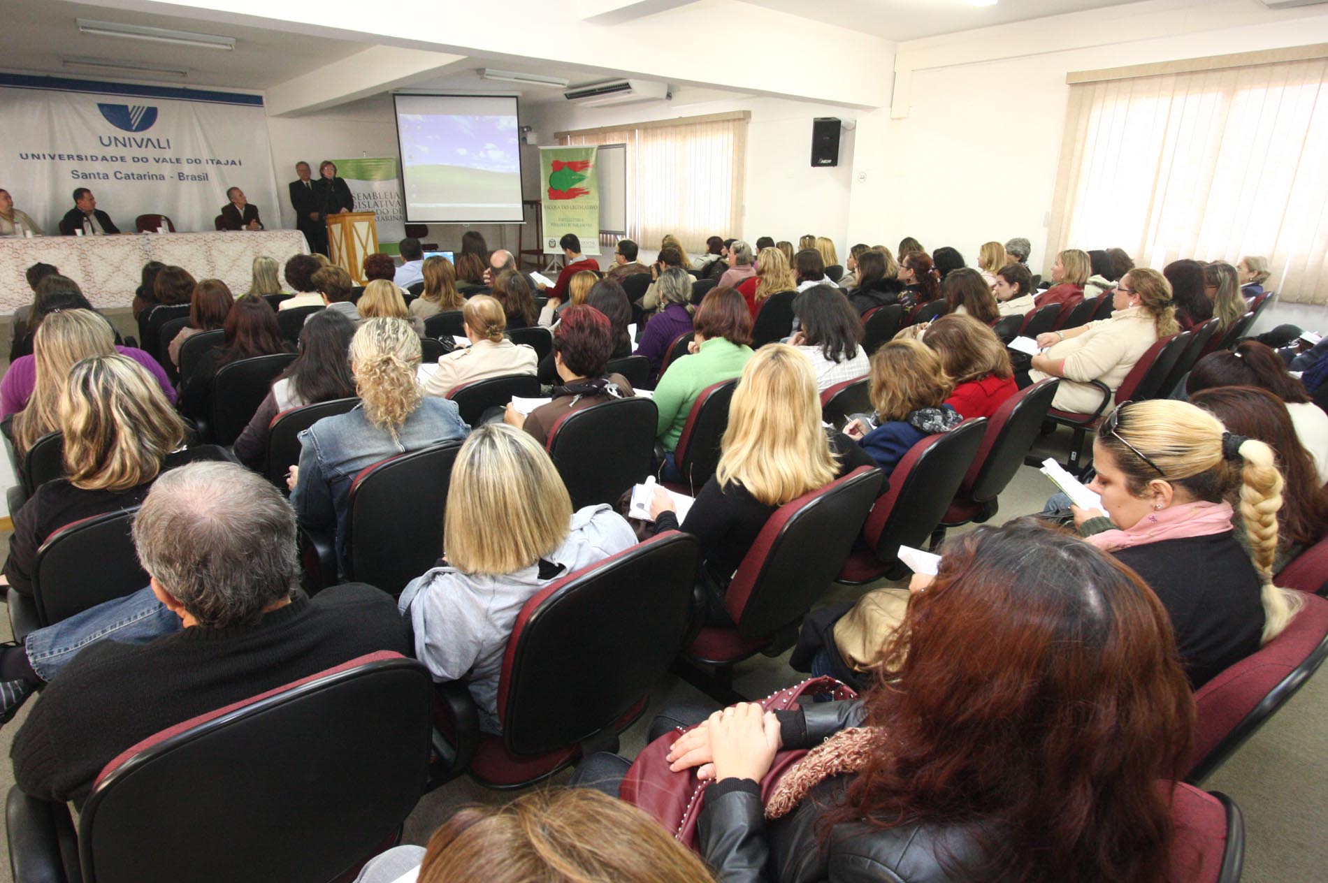 Programa de Combate ao Bullying Escolar e Educação para Cultura da Paz - Itajaí/SC - Promoção: Escola do Legislativo