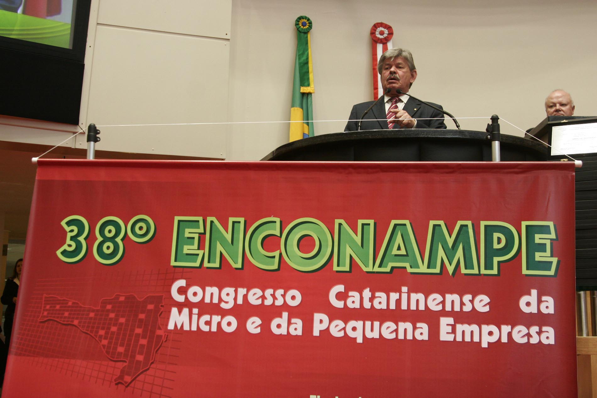 Sessão Especial em homenagem à Federação das Associações de Micro e Pequenas Empresas de Santa Catarina - FAMPESC