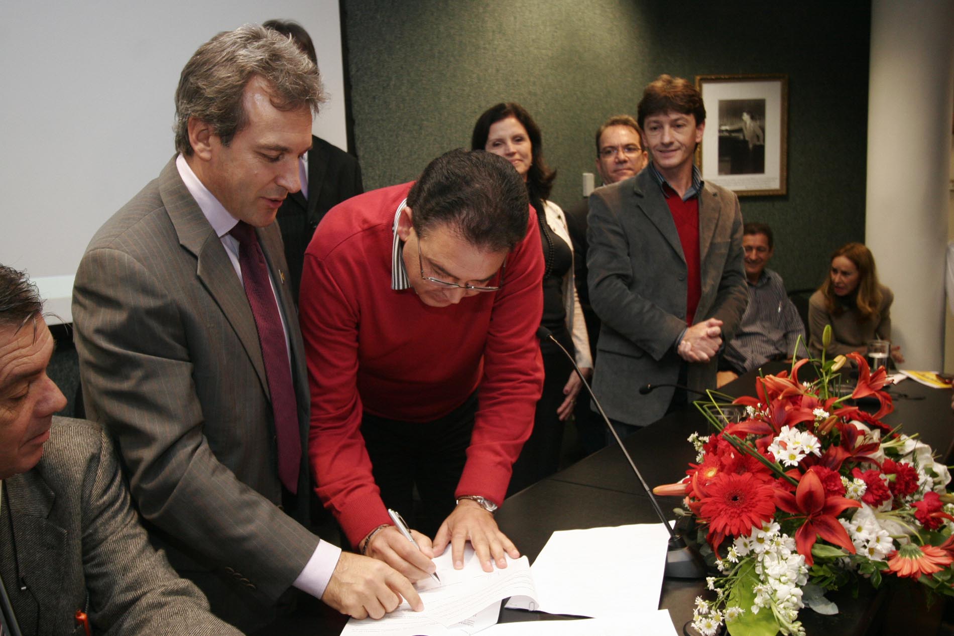Cerimônia de entrega de 19 máquinas agrícolas