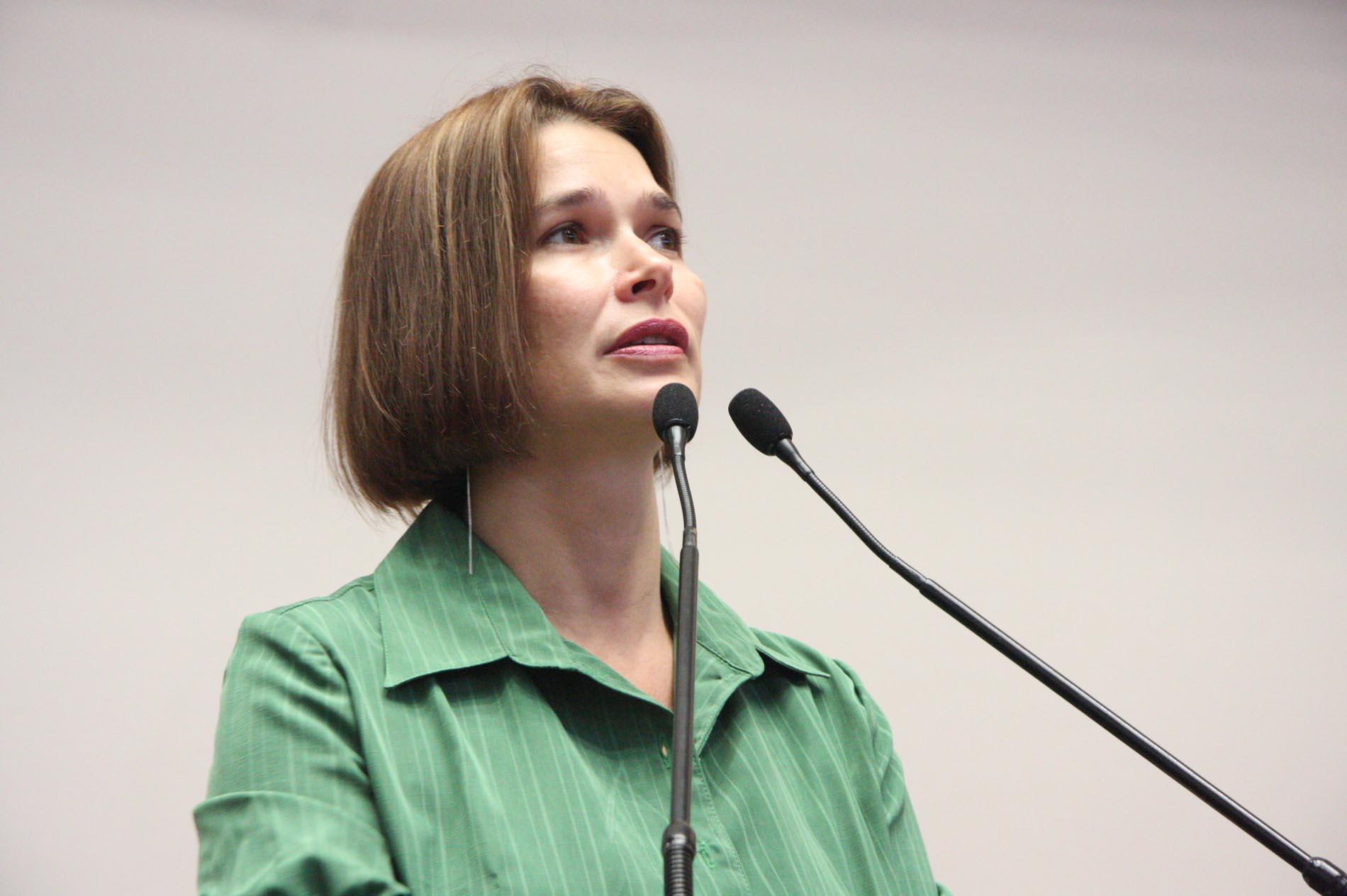 Deputada Angela Albino (PCdoB)
