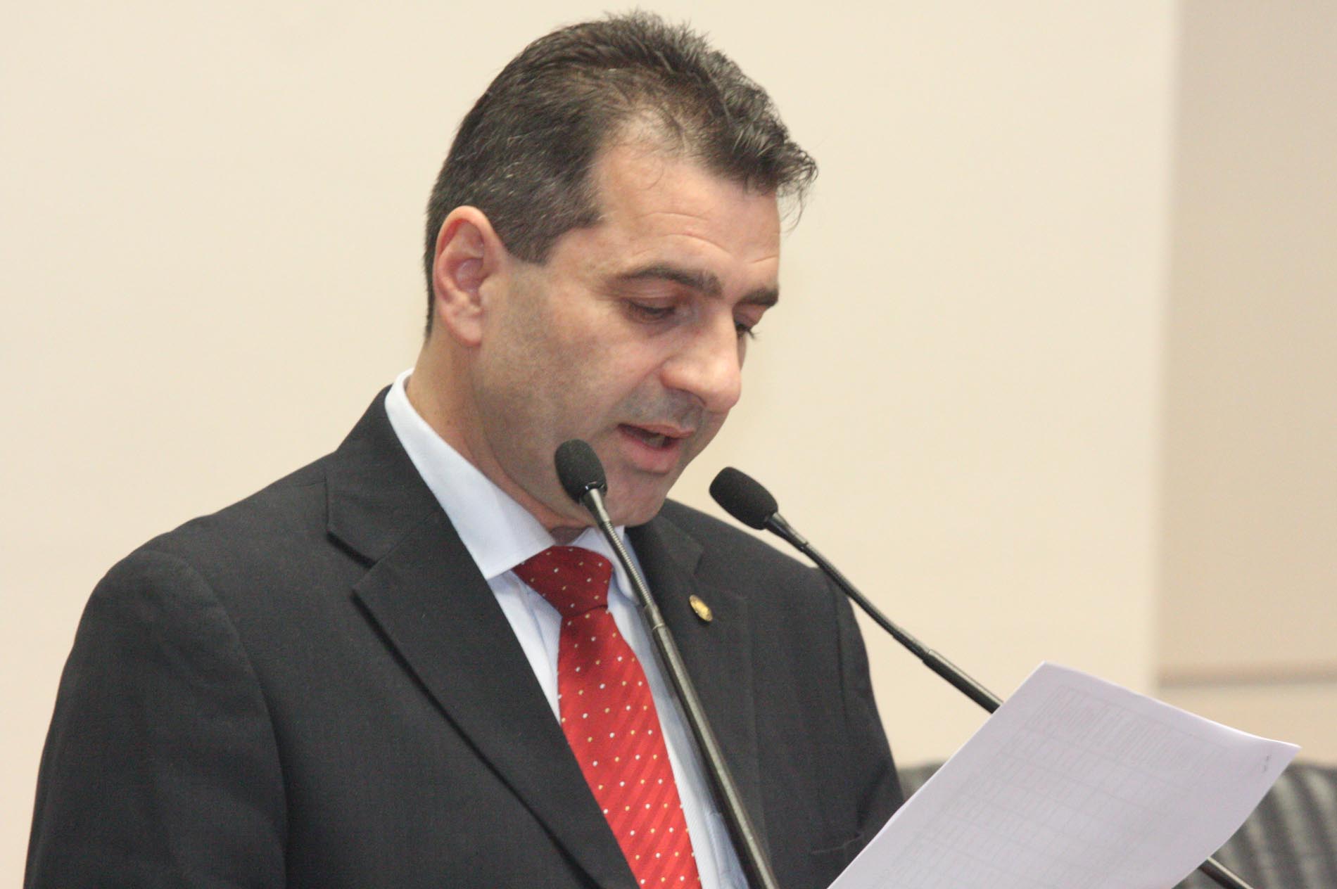 Deputado Valdir Cobalchini (PMDB)