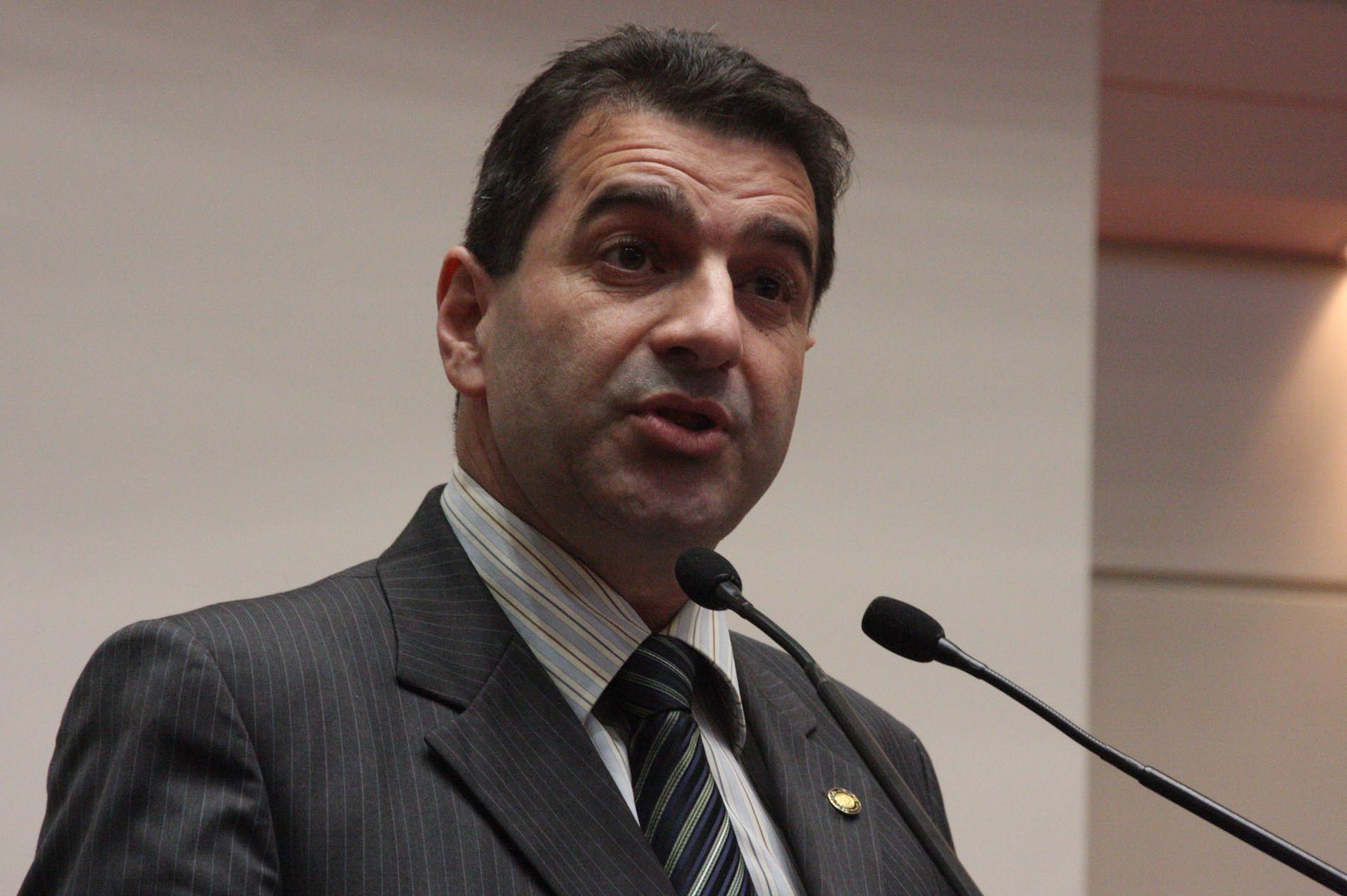 Deputado Valdir Cobalchini (PMDB) – Manhã