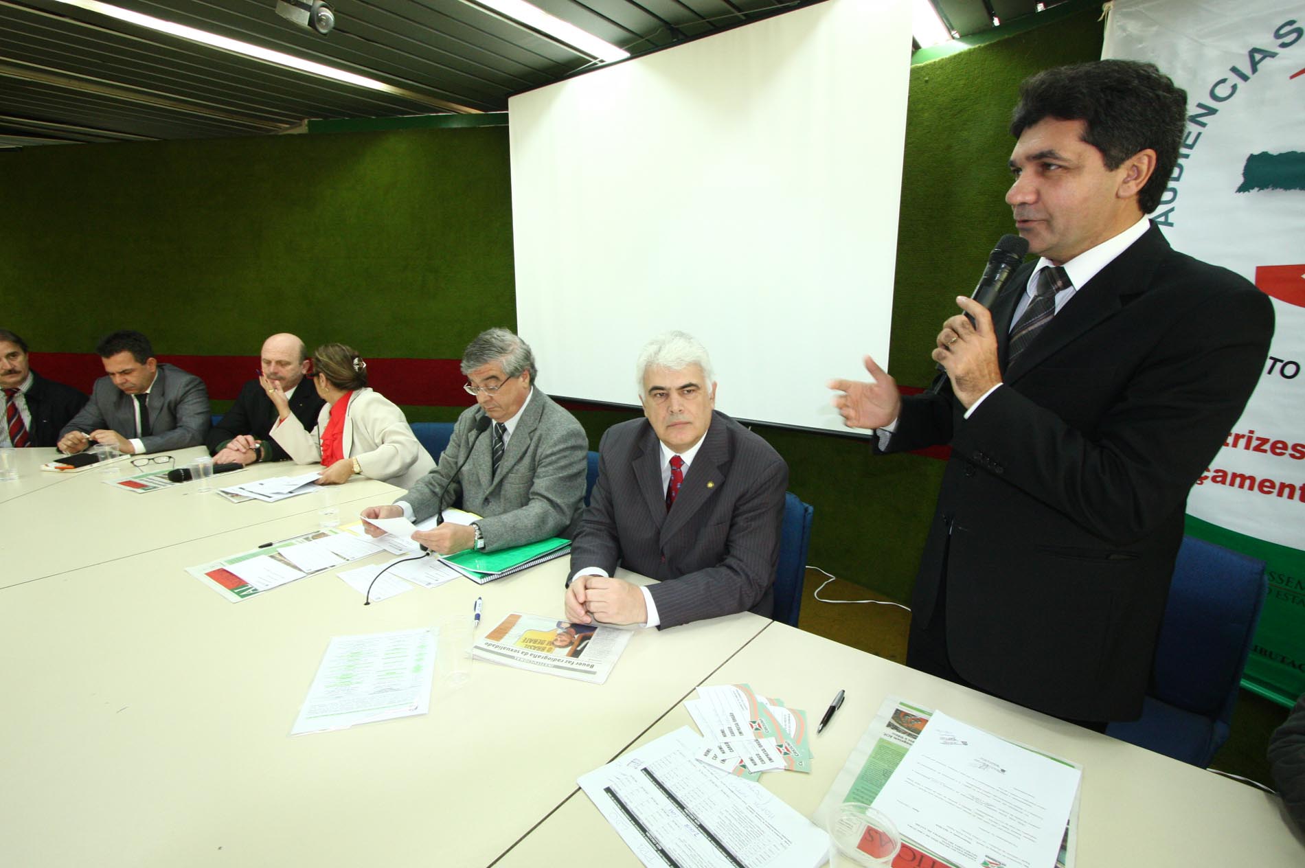Audiência Pública Regional sobre a Lei de Diretrizes Orçamentária (LDO) 2010 e Lei Orçamentária Anual (LOA) 2011 - Criciúma/SC