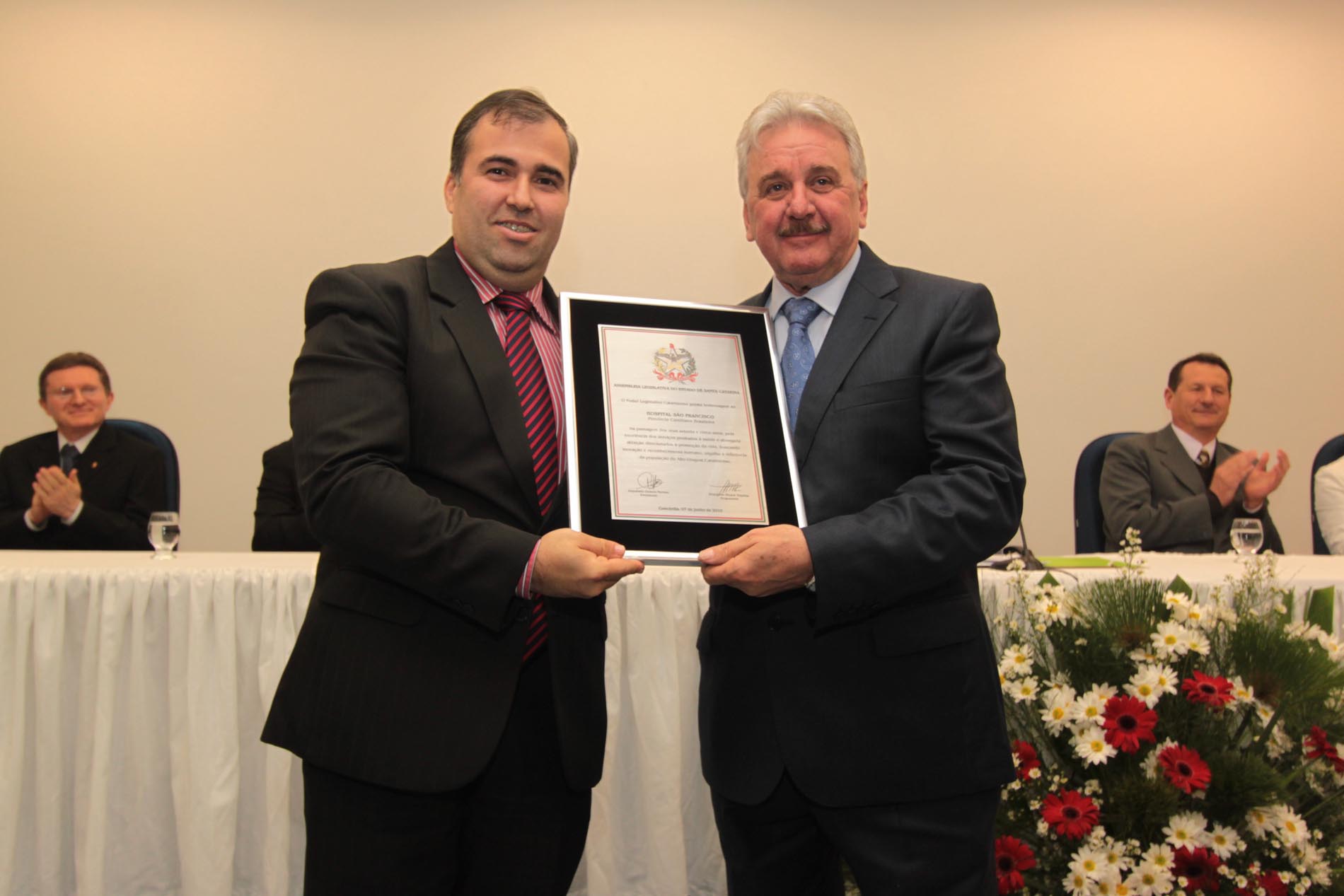 Sessão Solene em homenagem ao Hospital São Francisco pela passagem dos seus 75 anos de fundação - Concórdia/SC