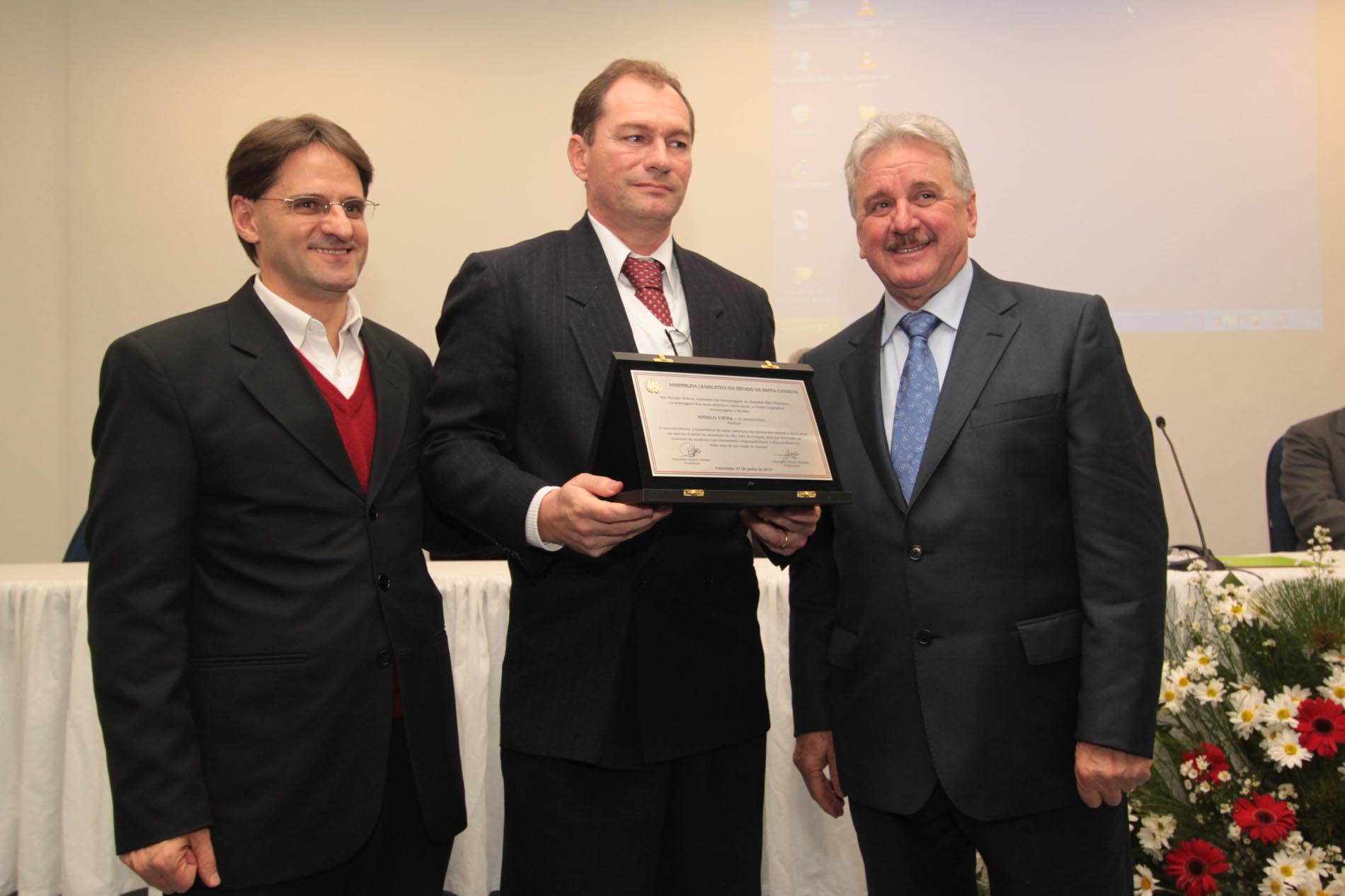 Sessão Solene em homenagem ao Hospital São Francisco pela passagem dos seus 75 anos de fundação - Concórdia/SC