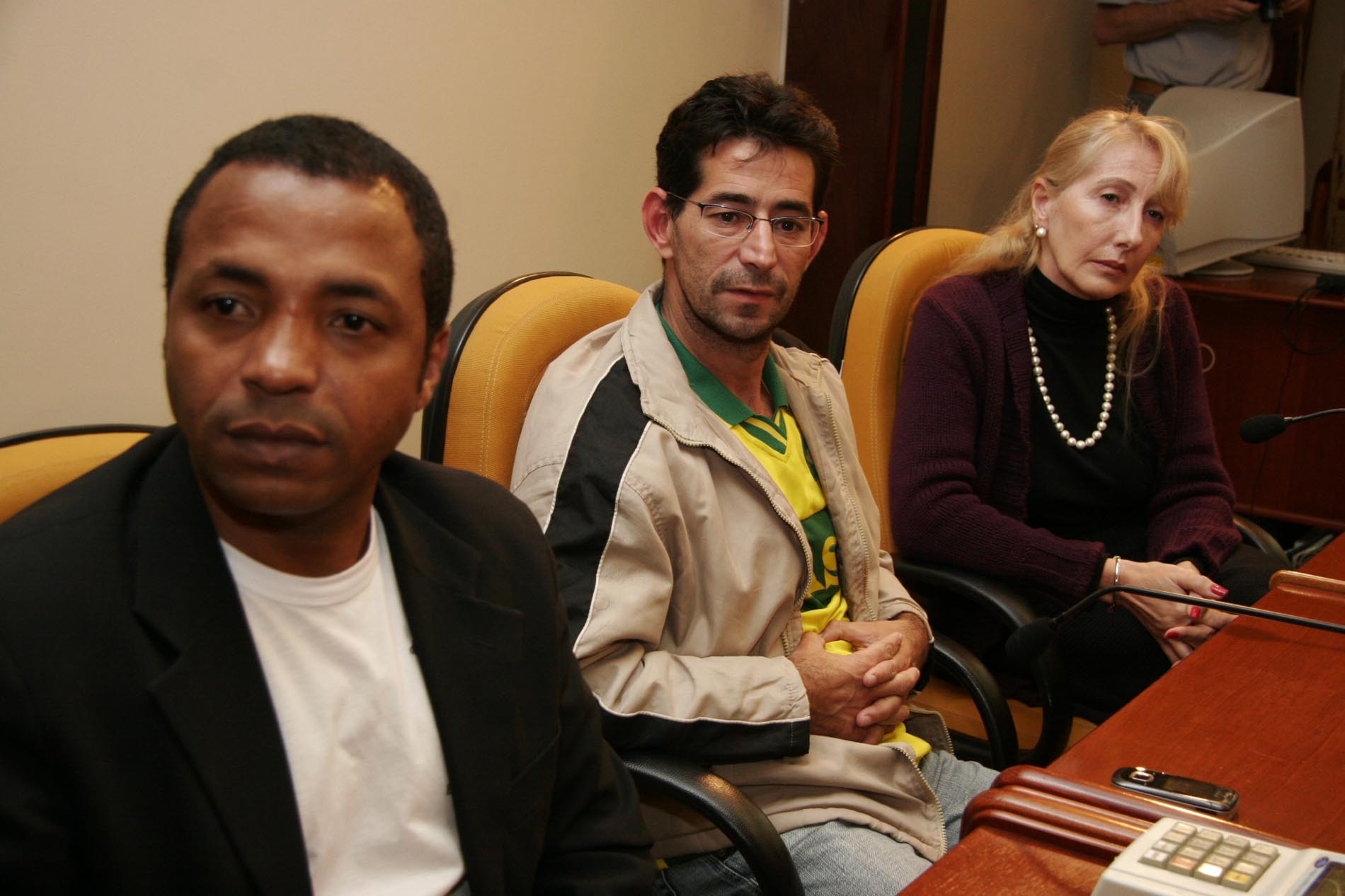 Audiência Pública a fim de discutir sobre O uso da Droga CRACK - Local: Plenário da Câmara Municipal - Avenida Getúlio Vargas