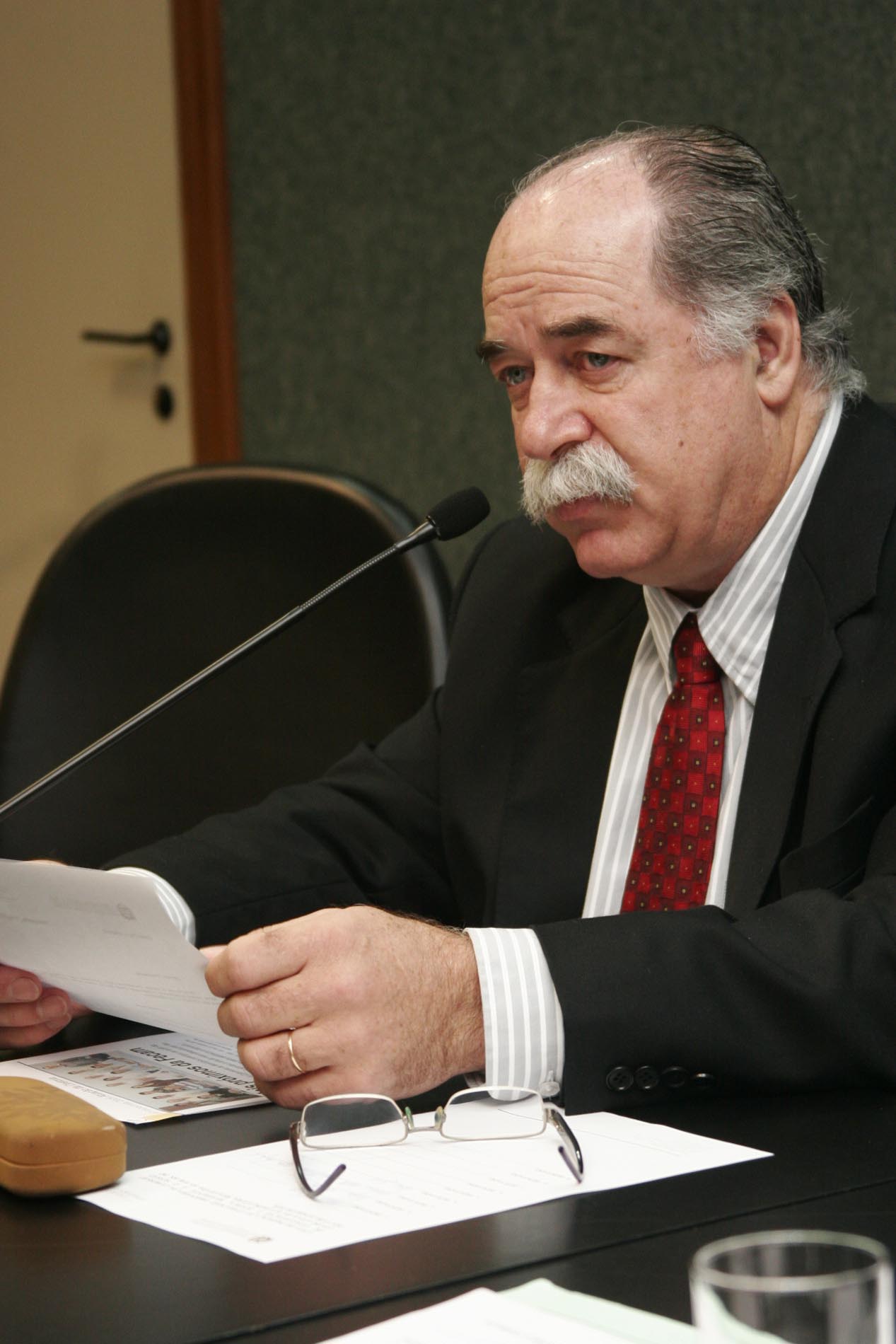 Comissão de Constituição e Justiça