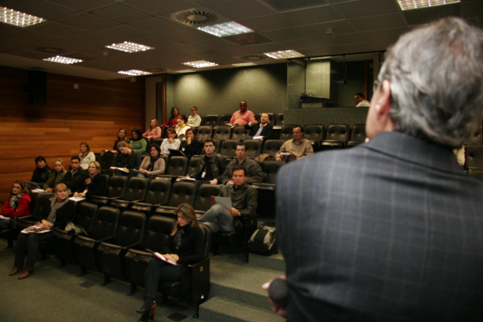 Curso sobre Regimento Interno