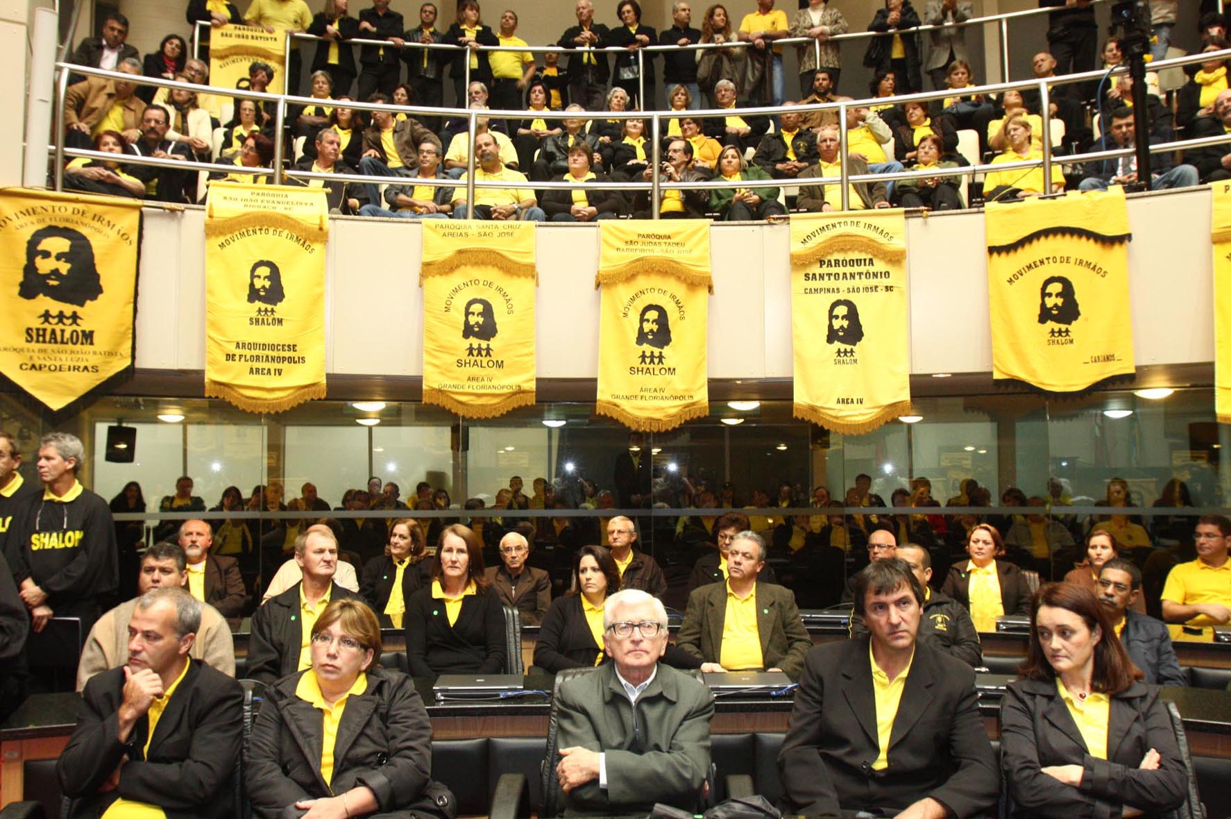 Sessão Especial em homenagem ao Movimento de Irmãos da Igreja Católica pela passagem dos seus 40 anos de fundação