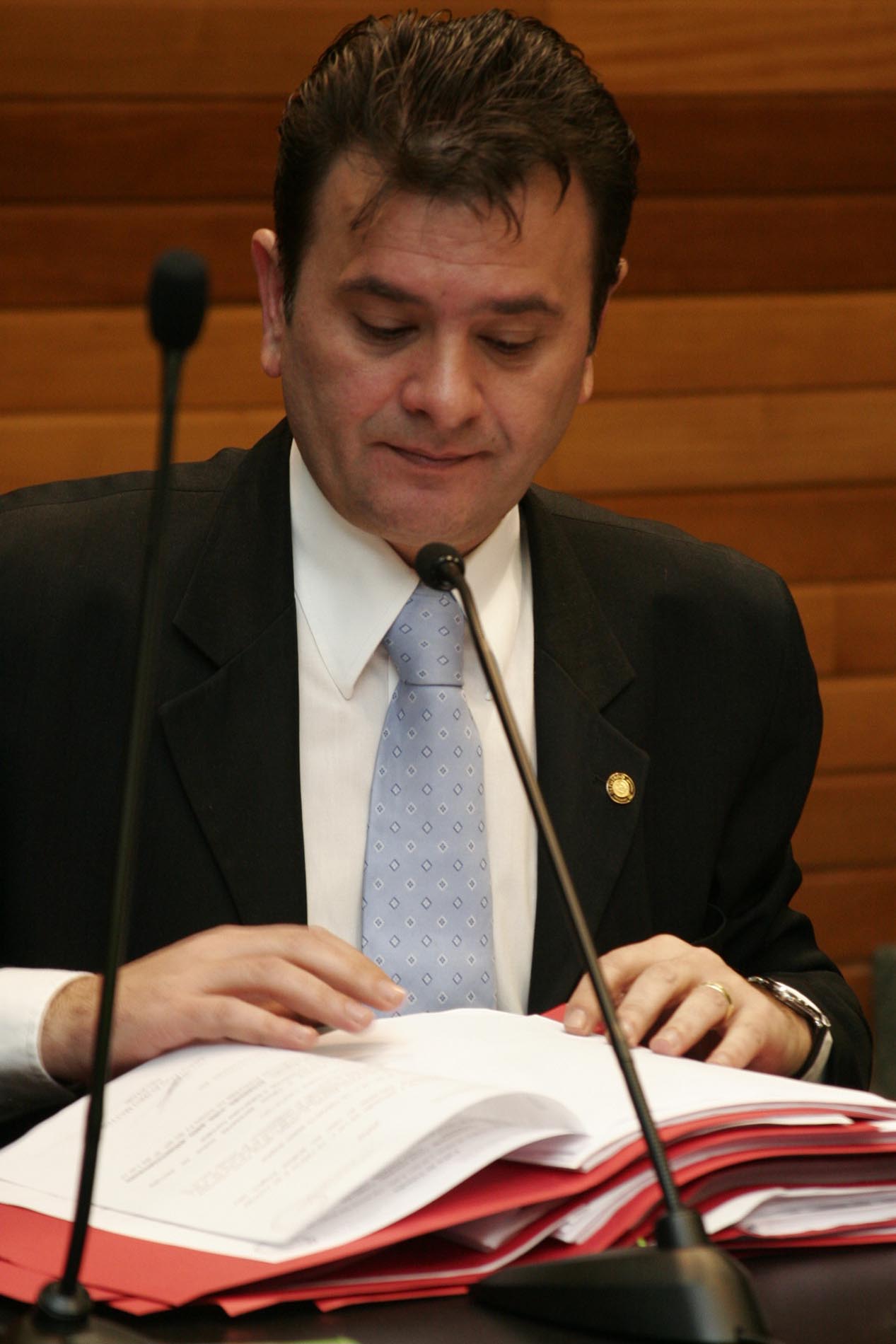 Deputado Elizeu Mattos (PMDB)