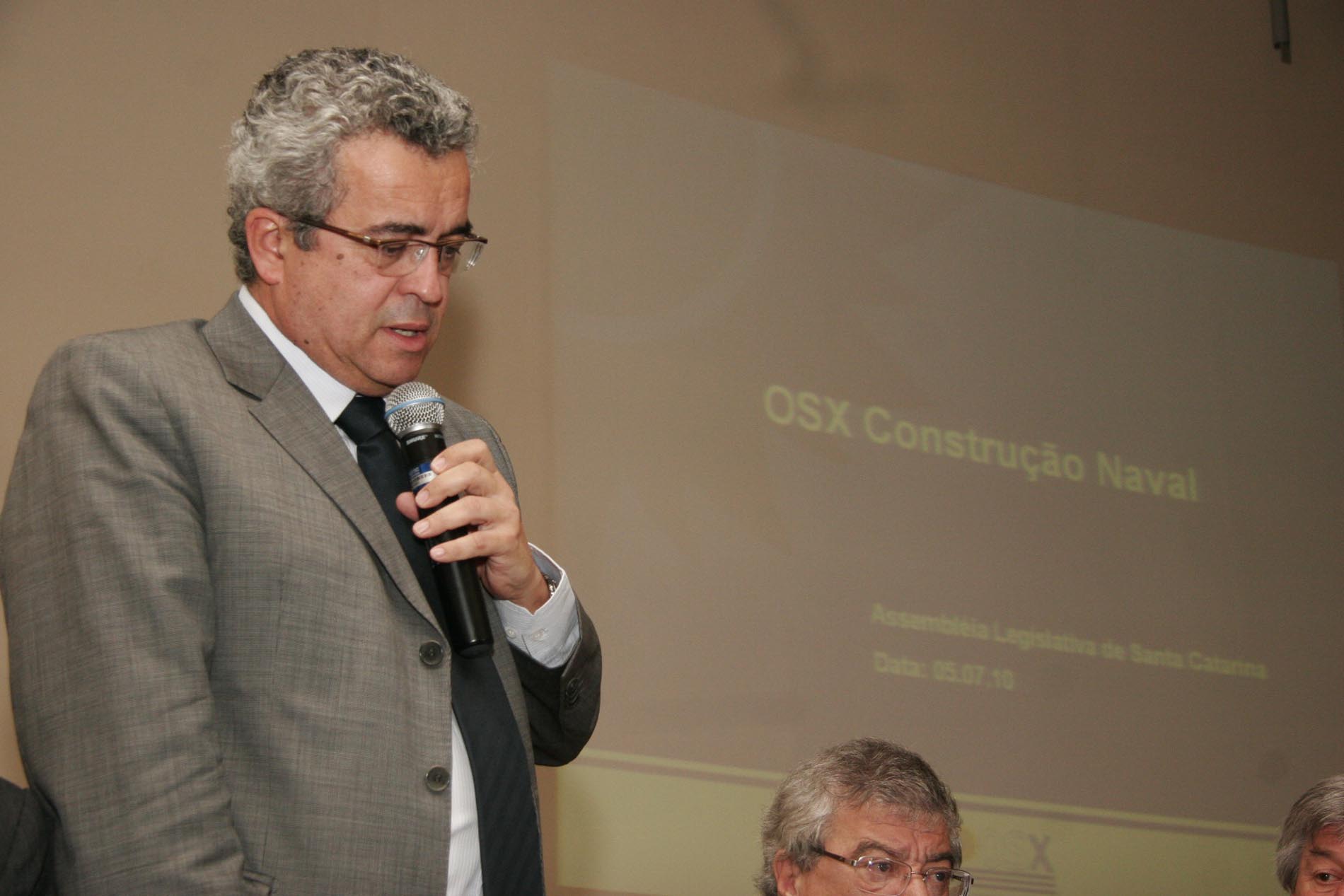 Reunião de Instalação da Frente Parlamentar de Apoio à Implantação do Estaleiro OSX no Município de Biguaçu em Santa Catarina