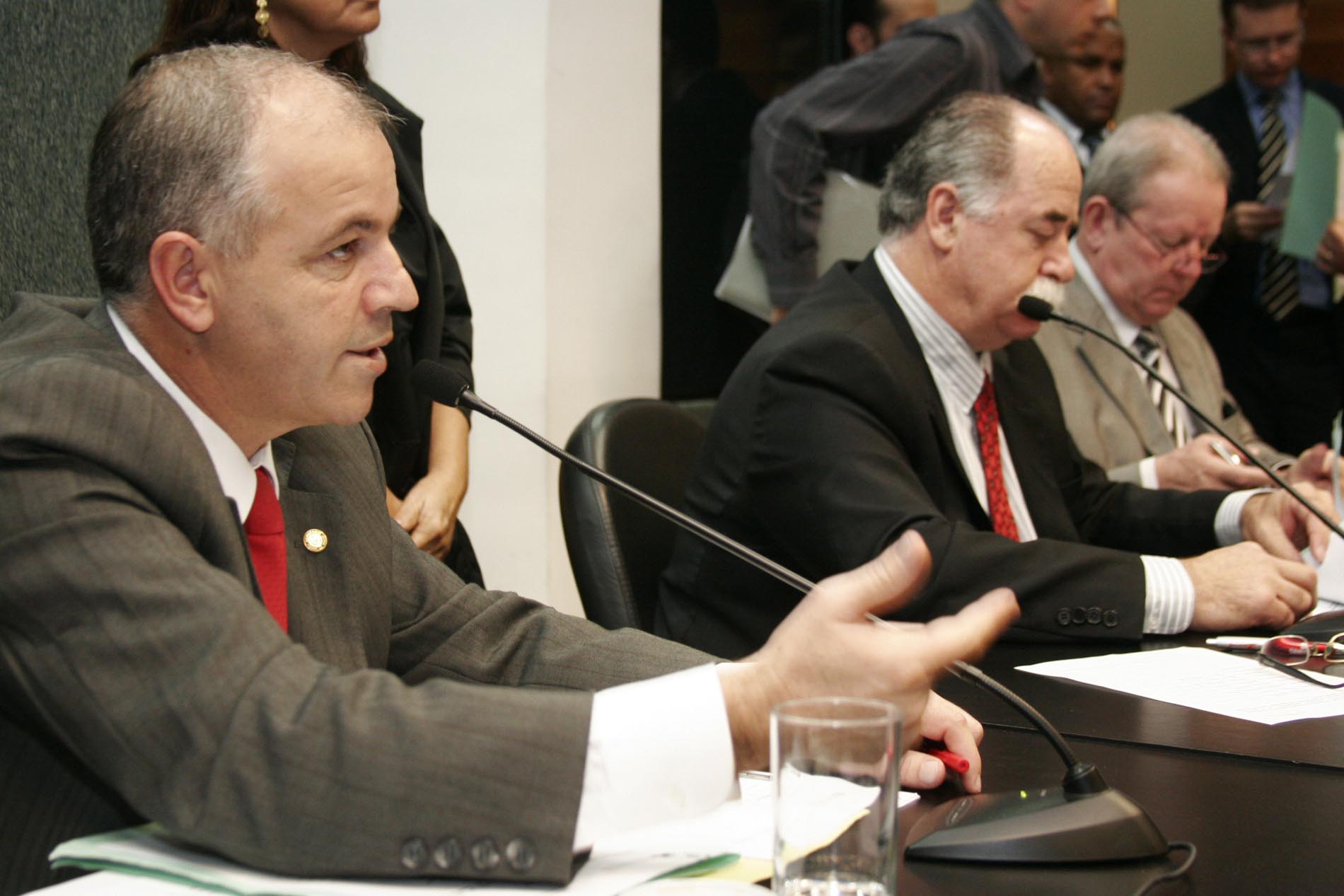 Comissão de Constituição e Justiça