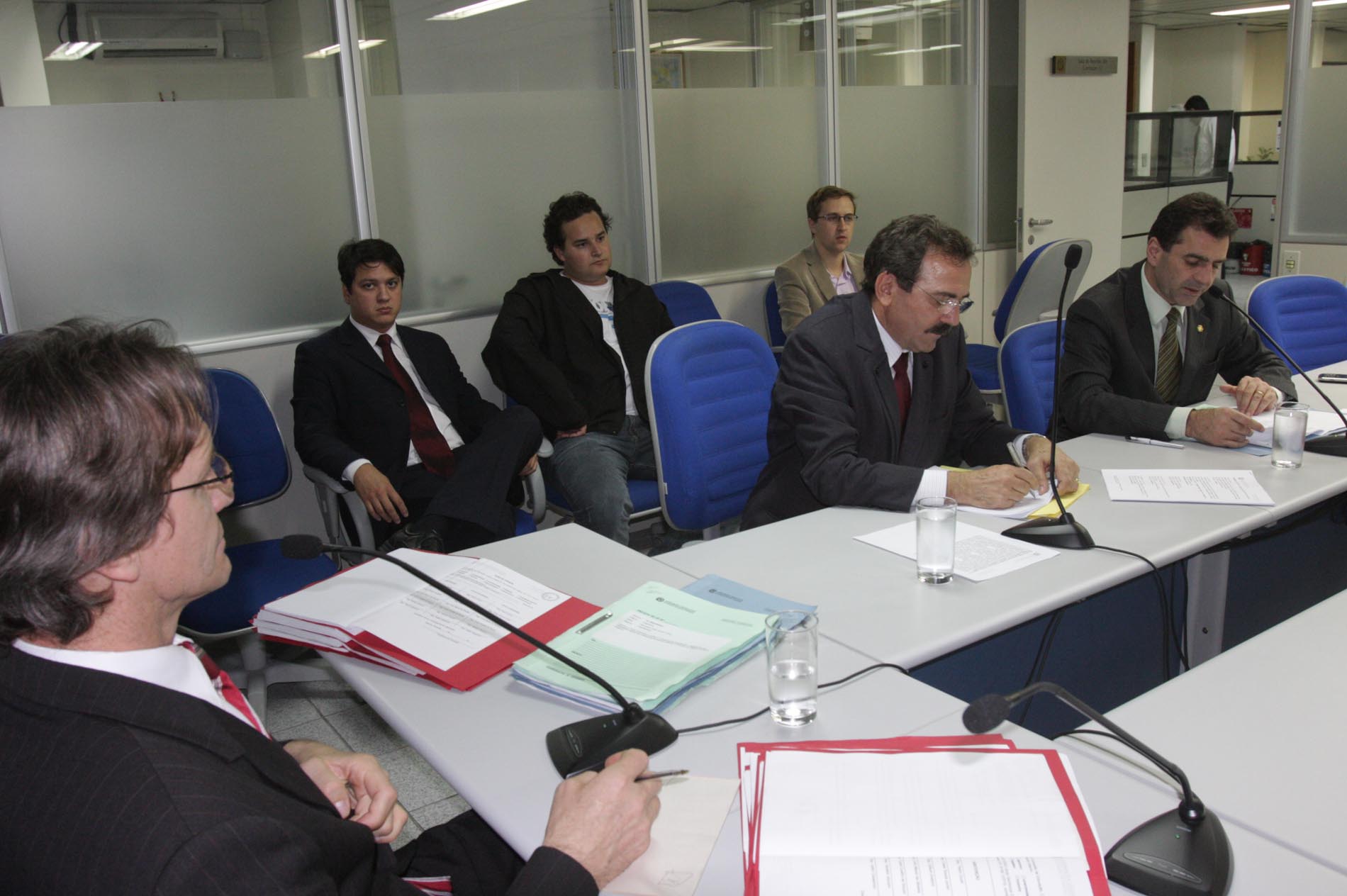 Comissão de Educação aprova projetos de lei por unanimidade