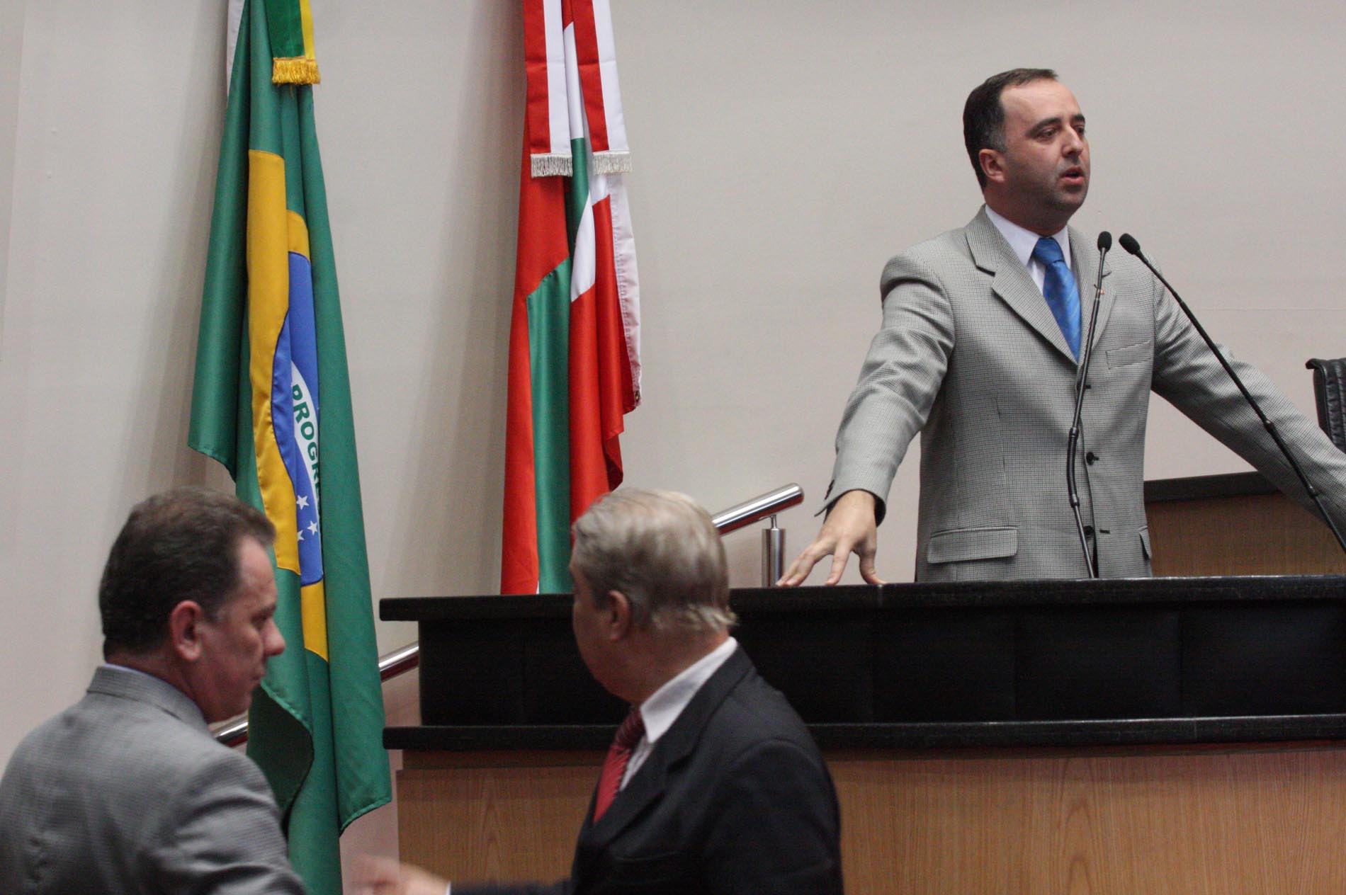 Sessão Ordinária – Plenário Osni Régis