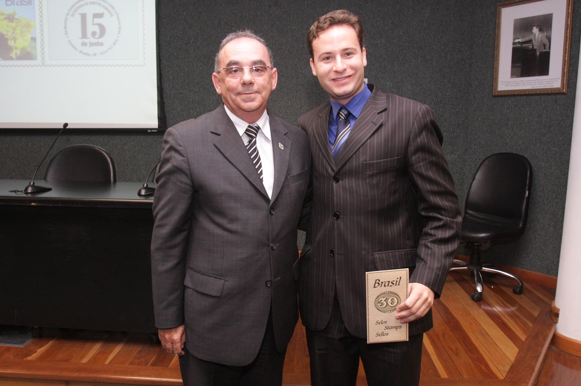 Lançamento dos Selos Personalizados