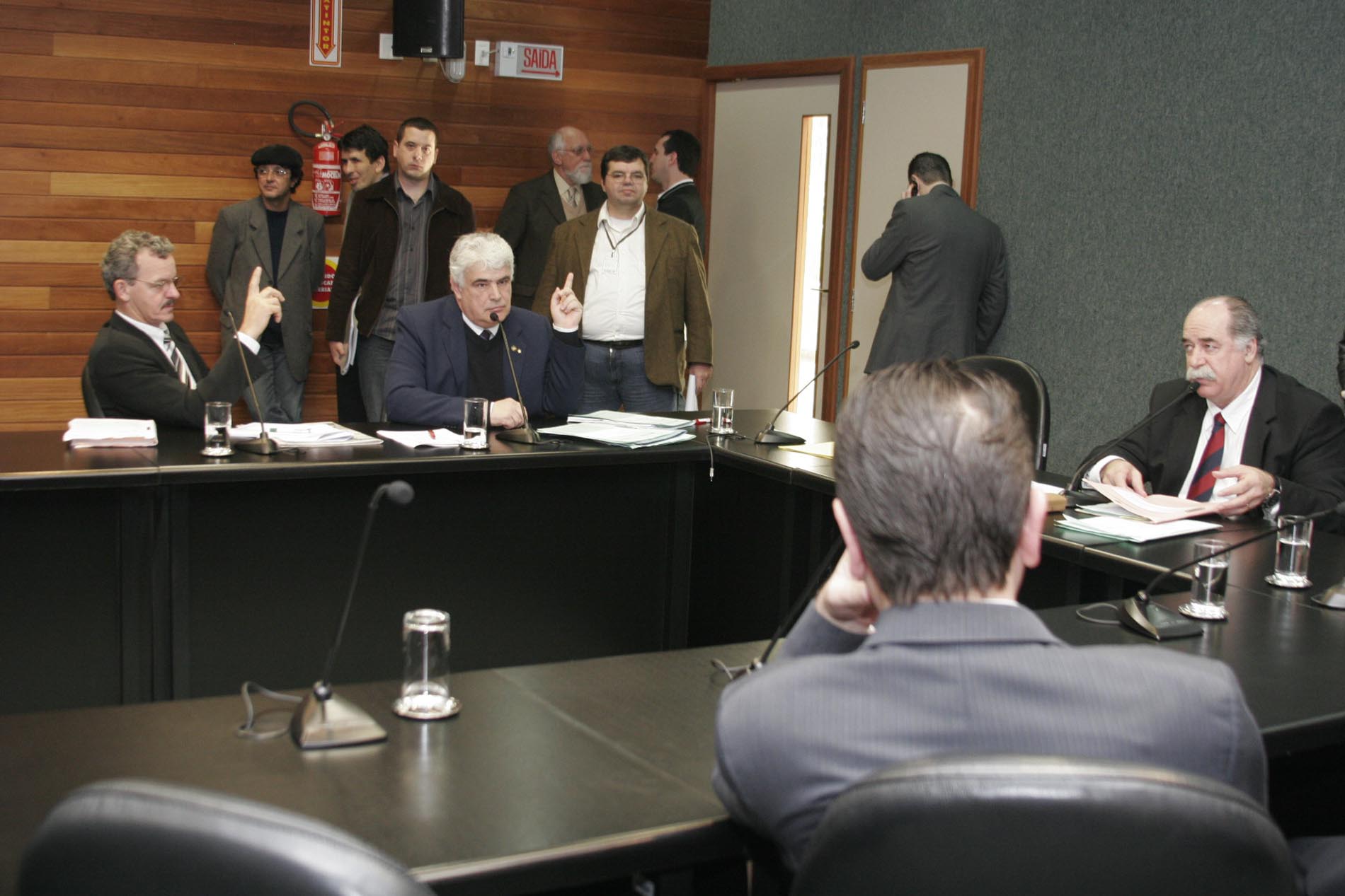 Comissão de Constituição e Justiça