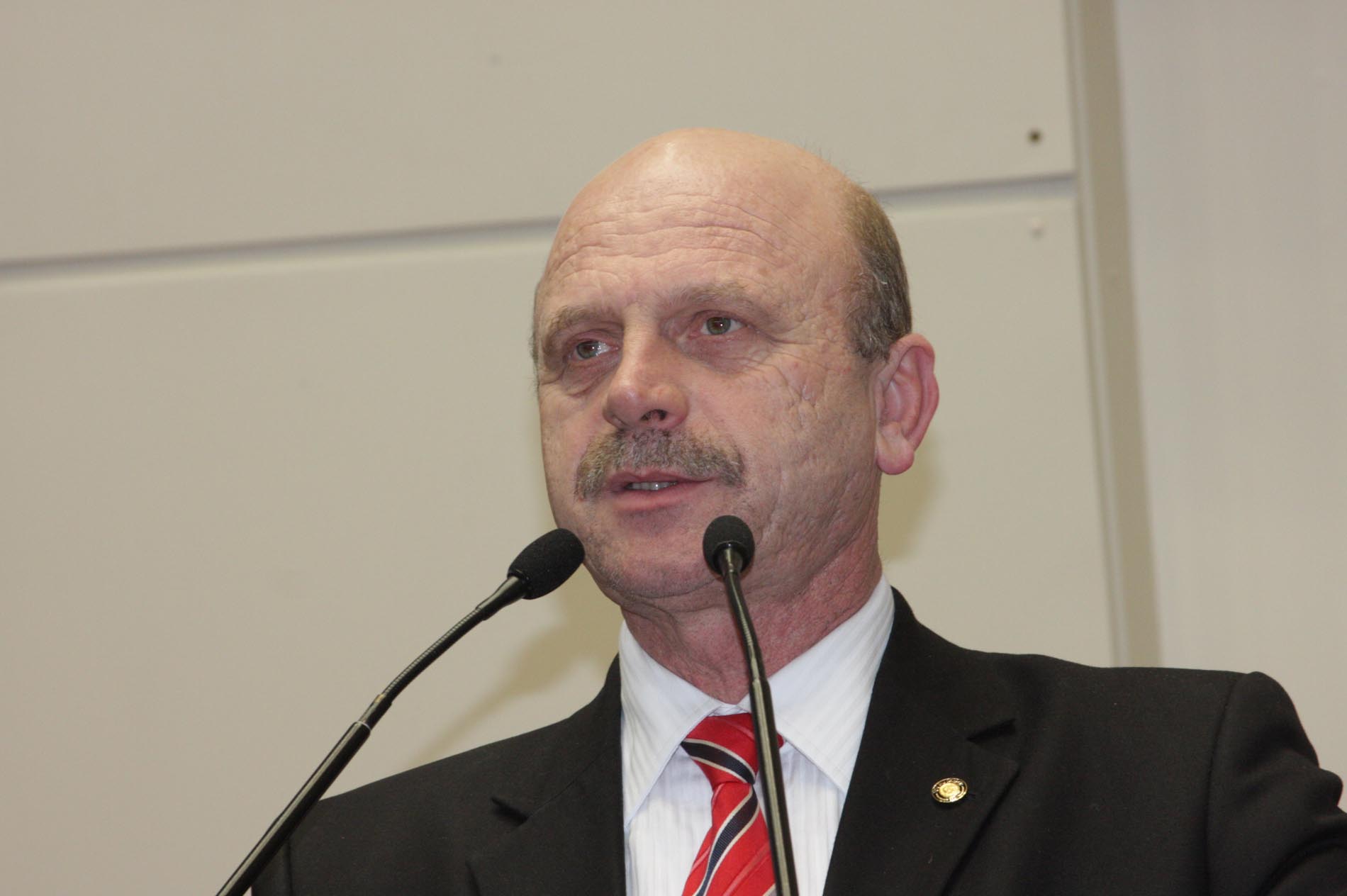 Deputado Ronaldo Bebedet (PMDB) – Tarde