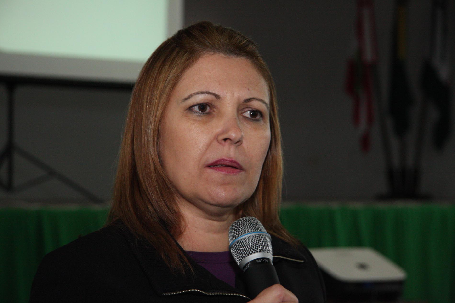 Cléo Fante – Palestrante – Escola do Legislativo