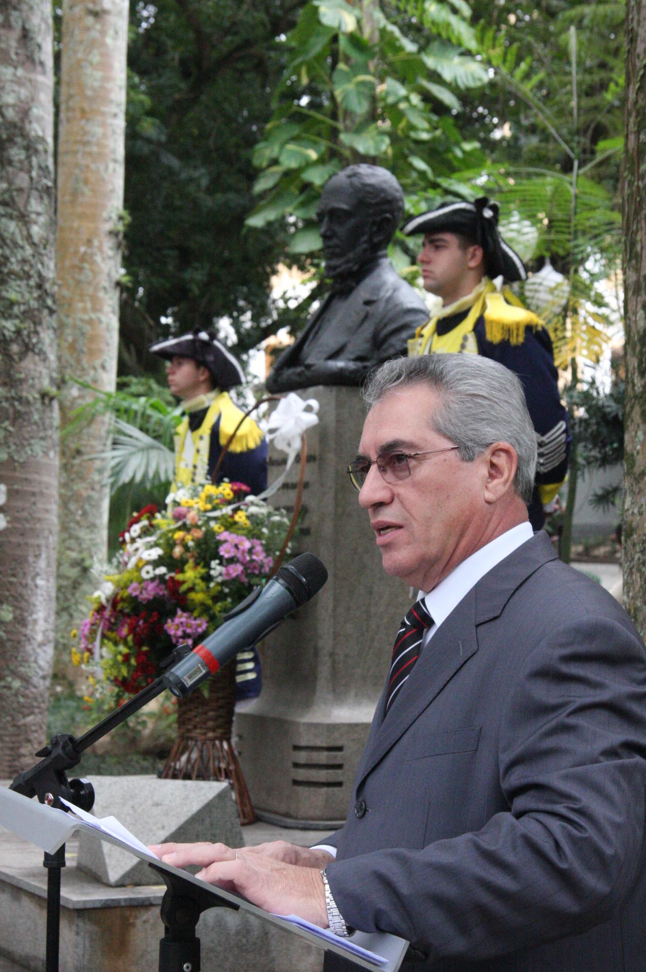 Homenagem a Jerônimo Coelho - Local: Praça XV de Novembro