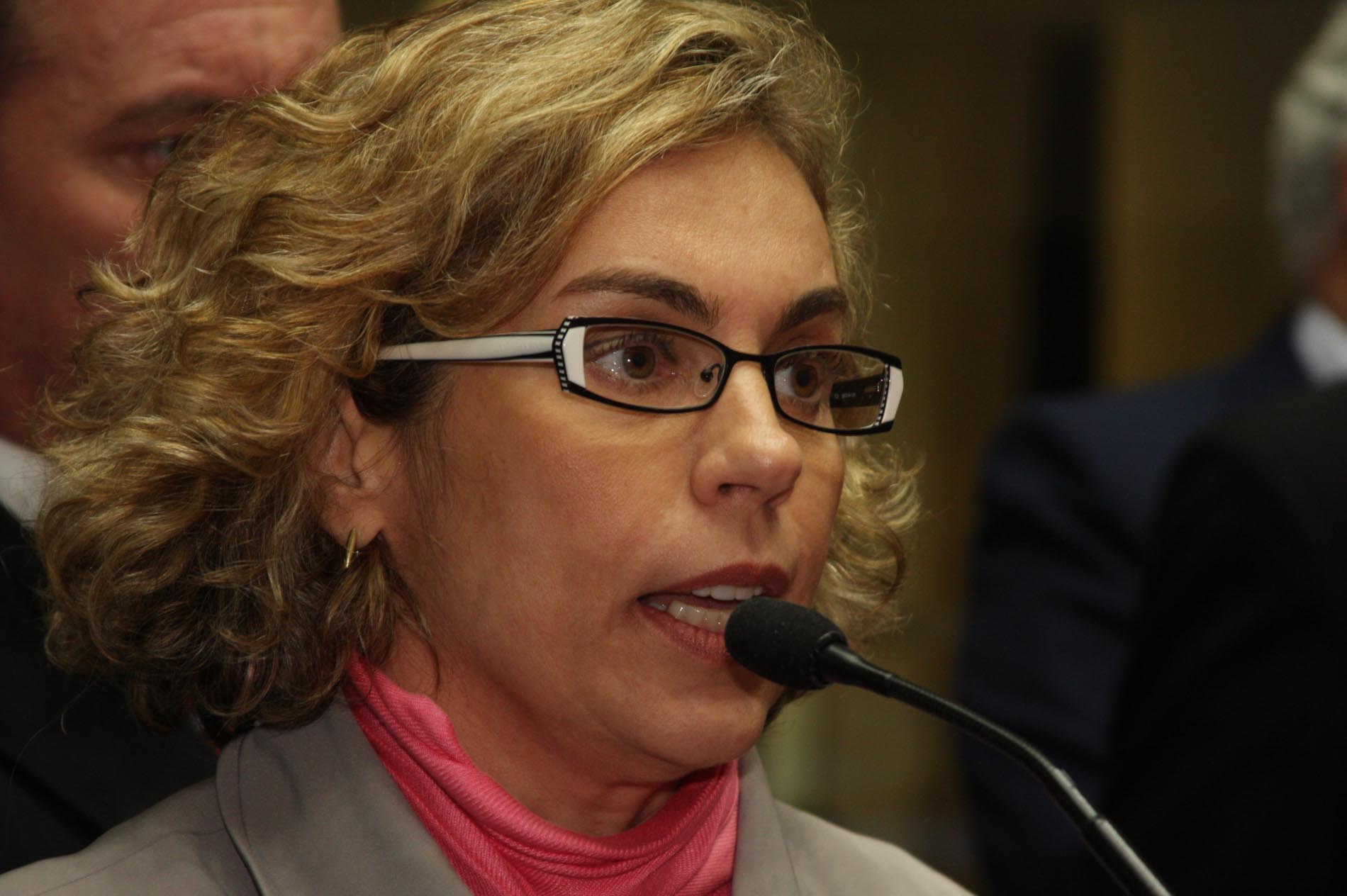 Deputada Ana Paula Lima (PT) – Tarde