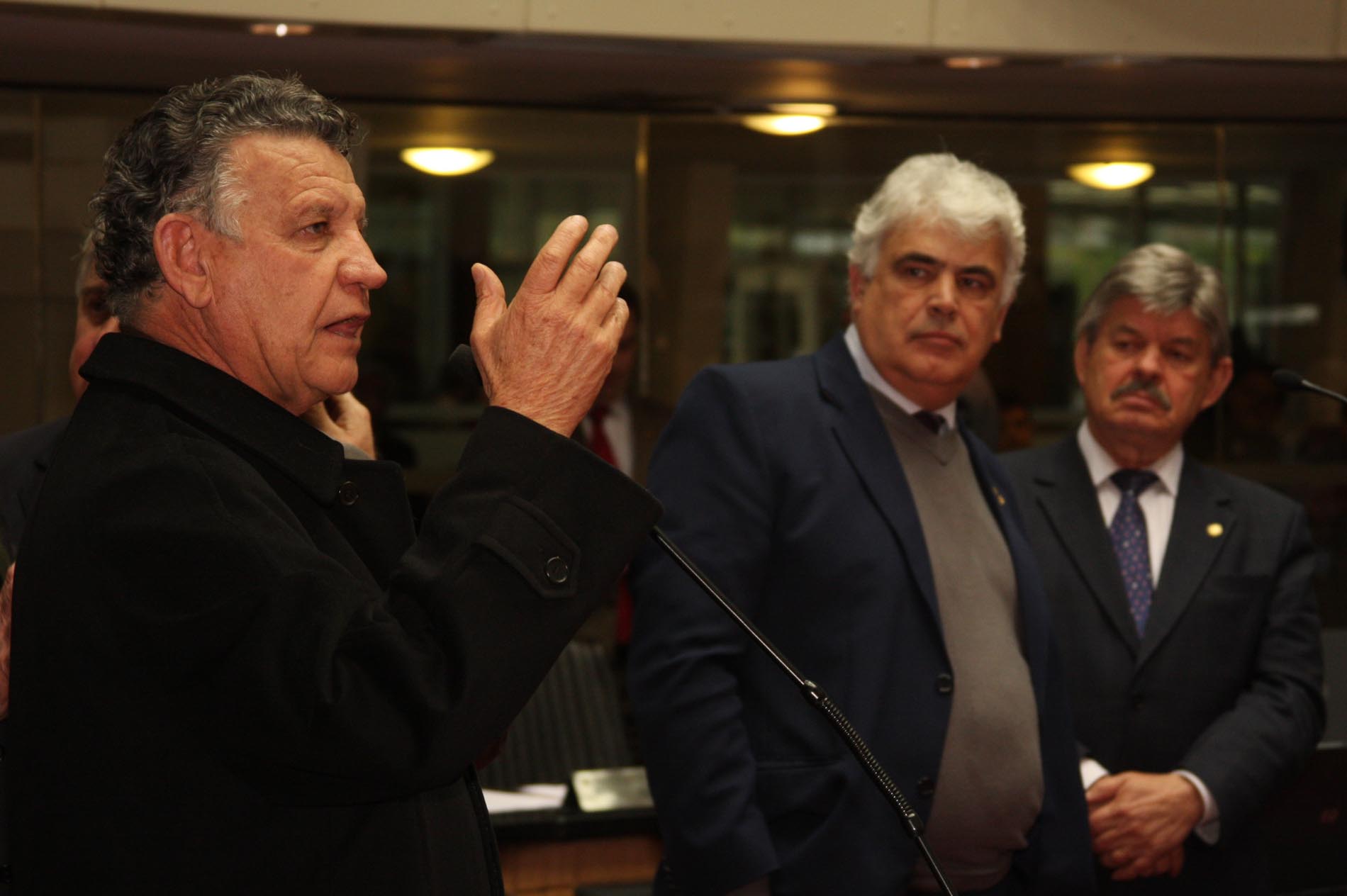 Deputado Edison Andrino (PMDB) – Tarde