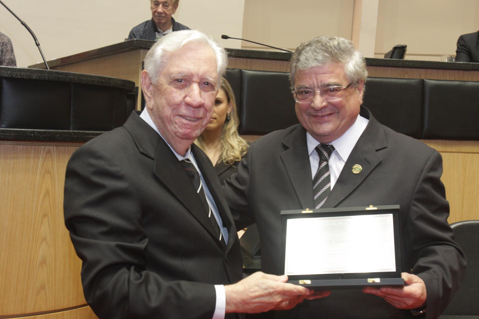Sessão especial comemora 50 anos da Associação Coral de Florianópolis