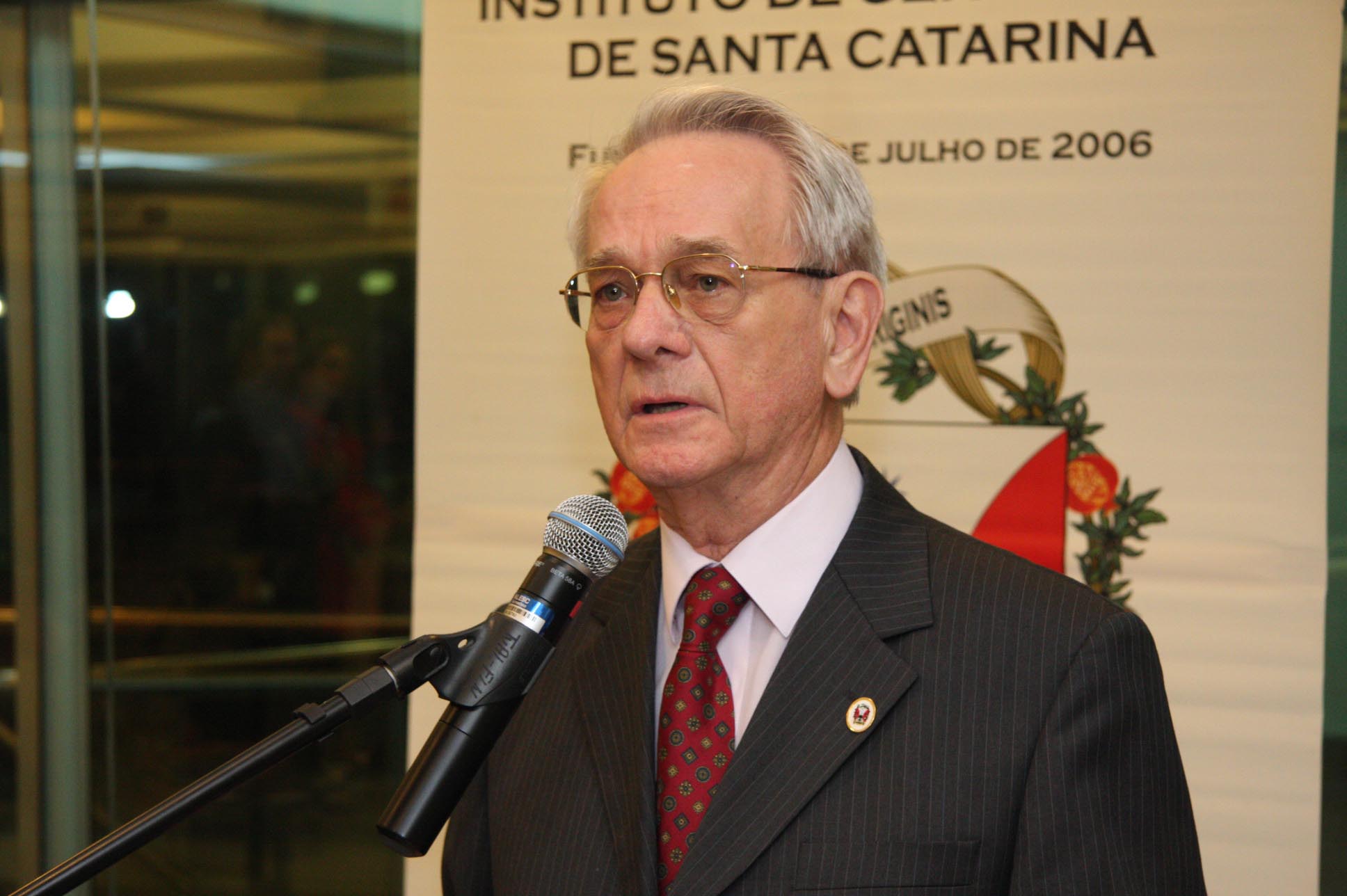 Lançamento do livro “O legado de Antônio Maria: de Portugal a Santa Catarina”