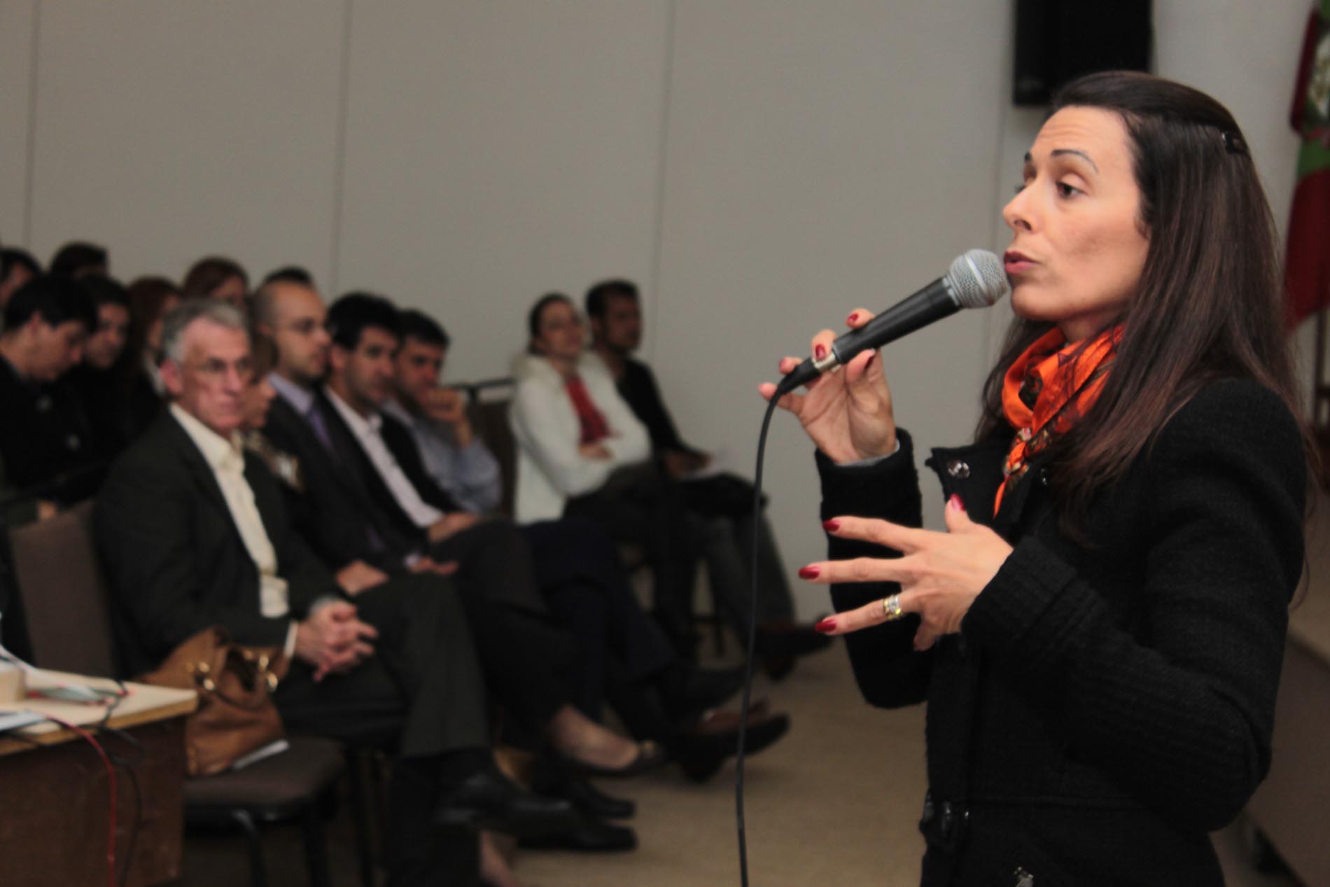 Patrícia Linhares – Enfrentamento ao Bullying
