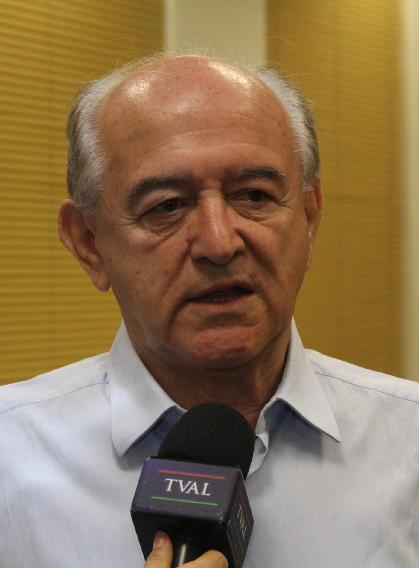 Manoel Dias - vice de Angela Amim
