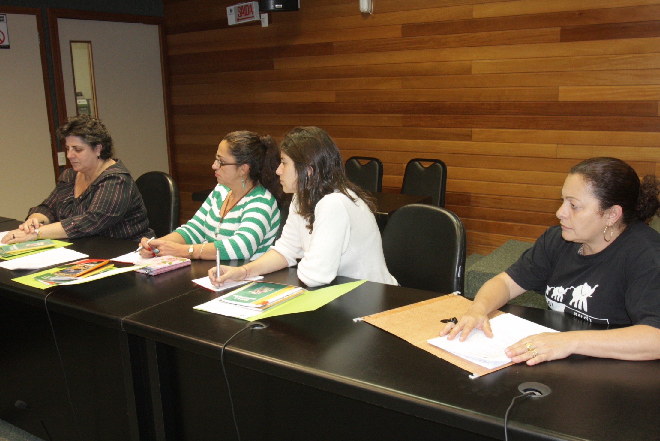 Reunião com os responsáveis pelos estagiários do Programa Antonieta de Barros