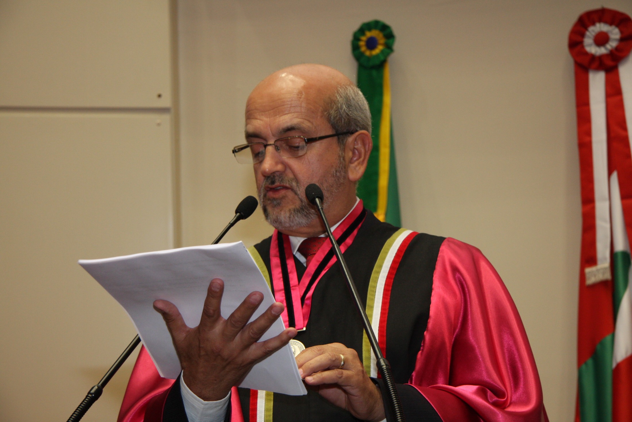 Sessão Especial em homenagem ao Dia do Cirurgião Dentista