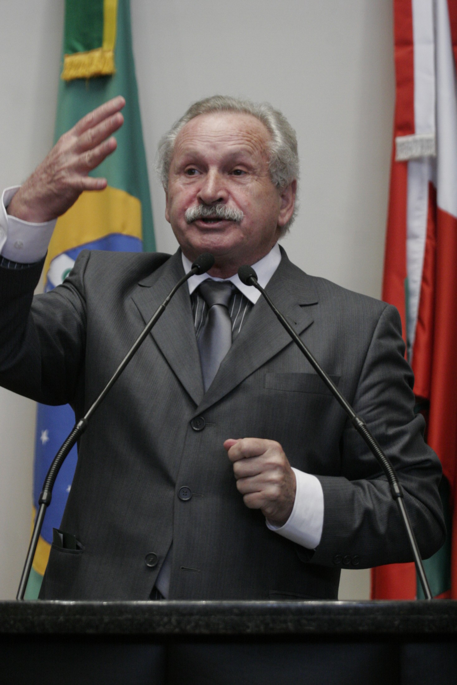 Deputado Onofre Agostini (DEM)