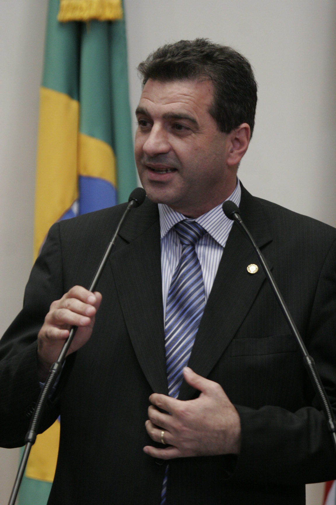 Deputado Valdir Cobalchini (PMDB)