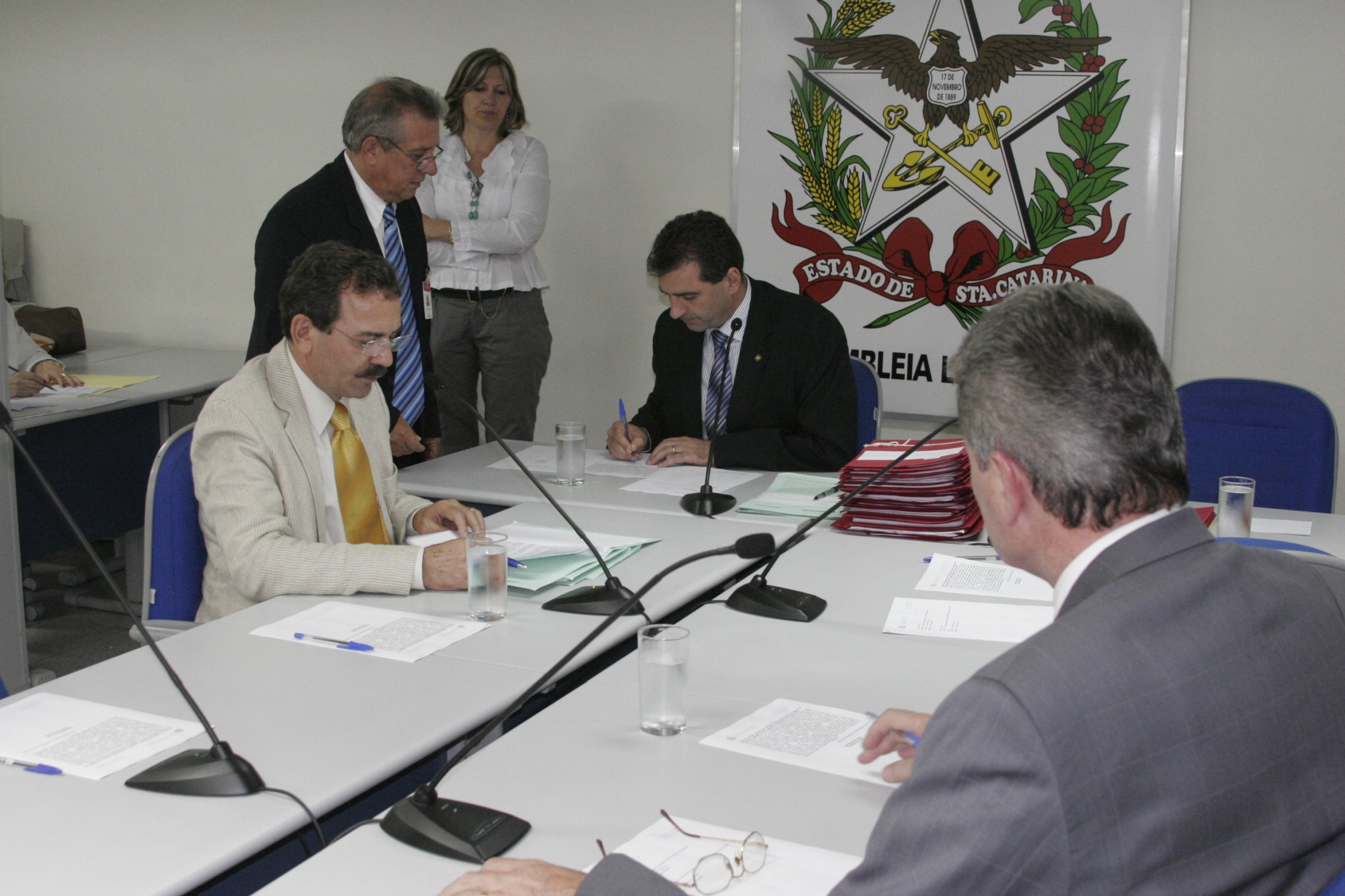 Comissão de Educação aprova projetos de lei por unanimidade