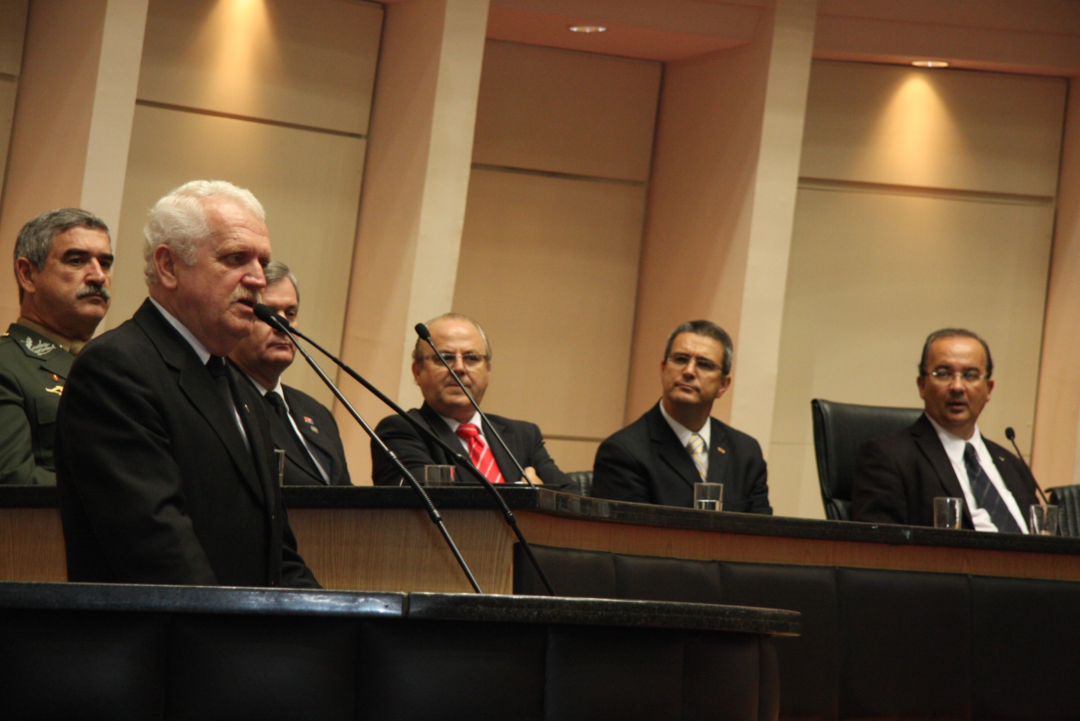 Sessão Especial em homenagem a Maçonaria