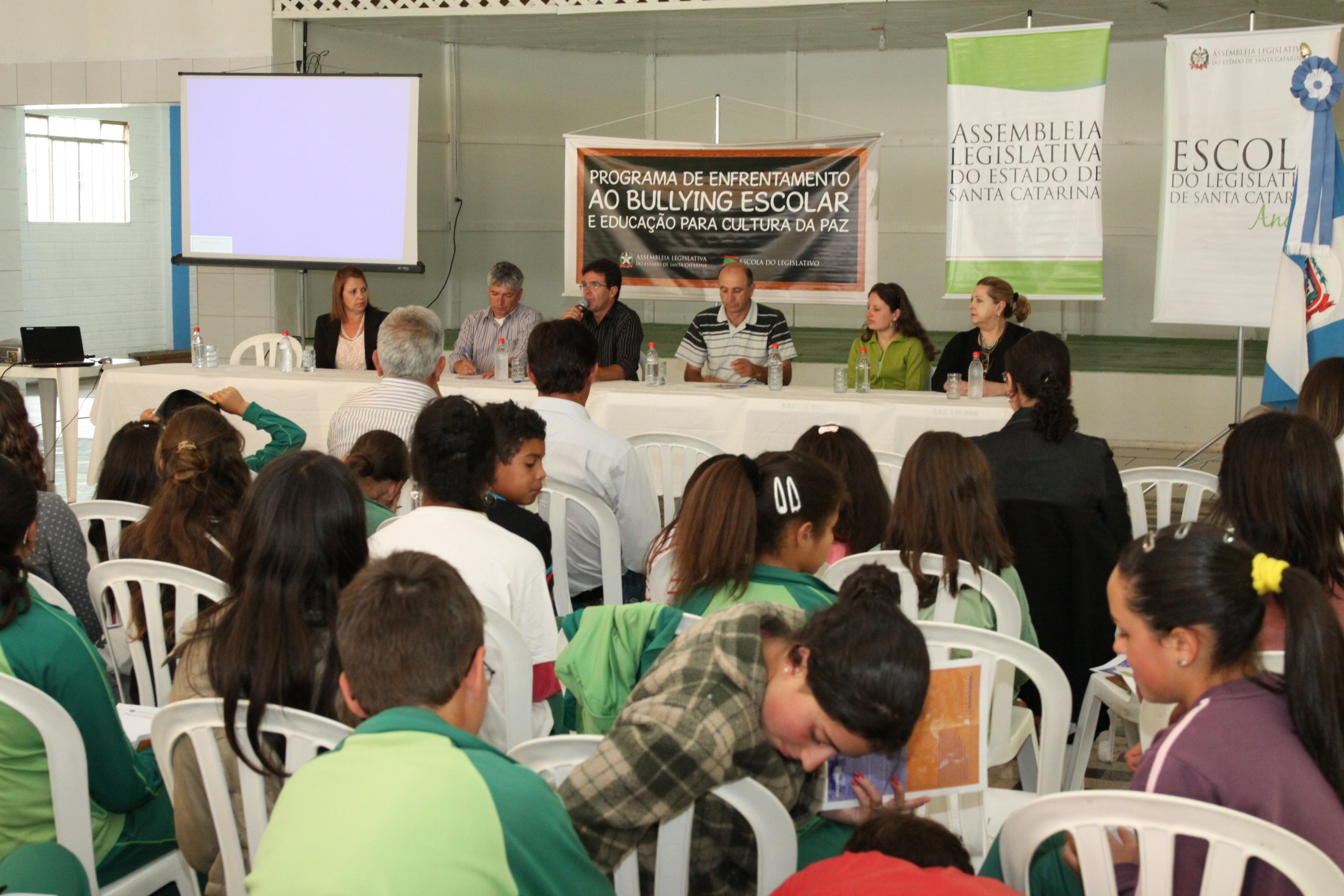 Urupema debate ações para o combate do bullying escolar