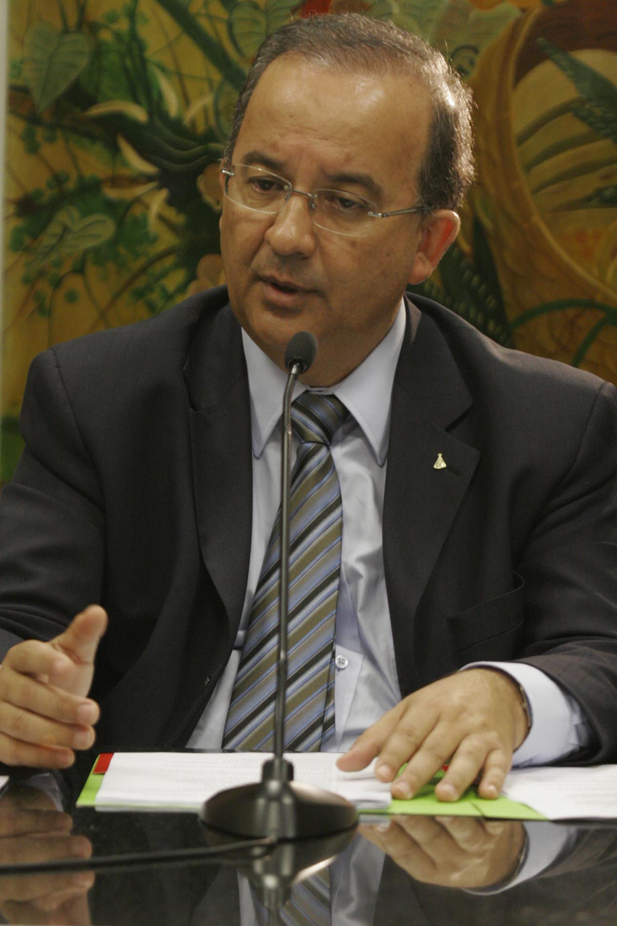 Jorginho Mello recebe Título de Cidadão Honorário