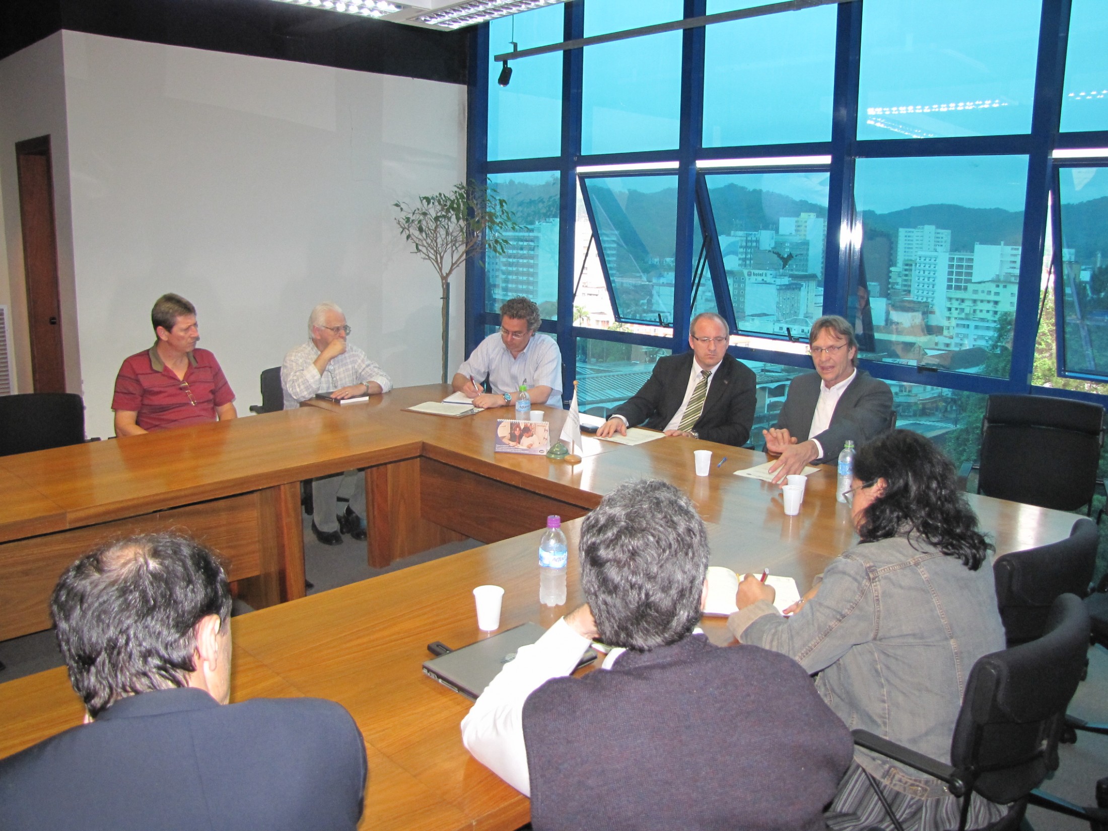 Reunião em Blumenau debate Ferrovia da Integração