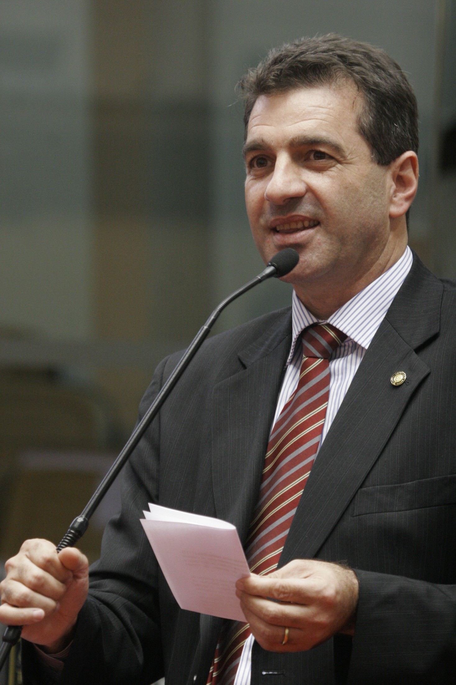 Aprovado programa de atendimento nas Delegacias de Policia das mulheres vítimas de violência